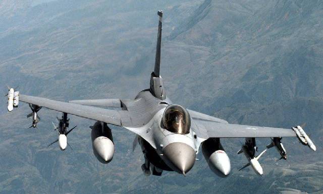 General Dynamics F-16 Fighting Falcon