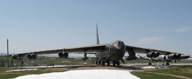 Boeing B-52 Stratofortress