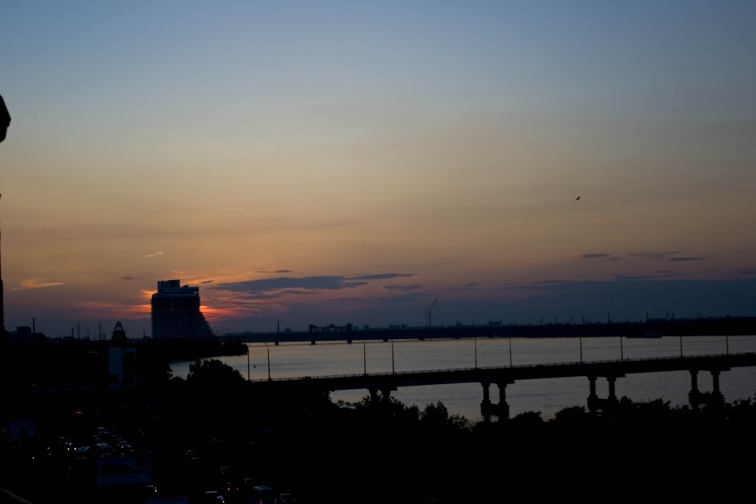 Dnipropetrovsk Ucraina Tramonto Dnirpr Tramonto sul fiume Dniepr