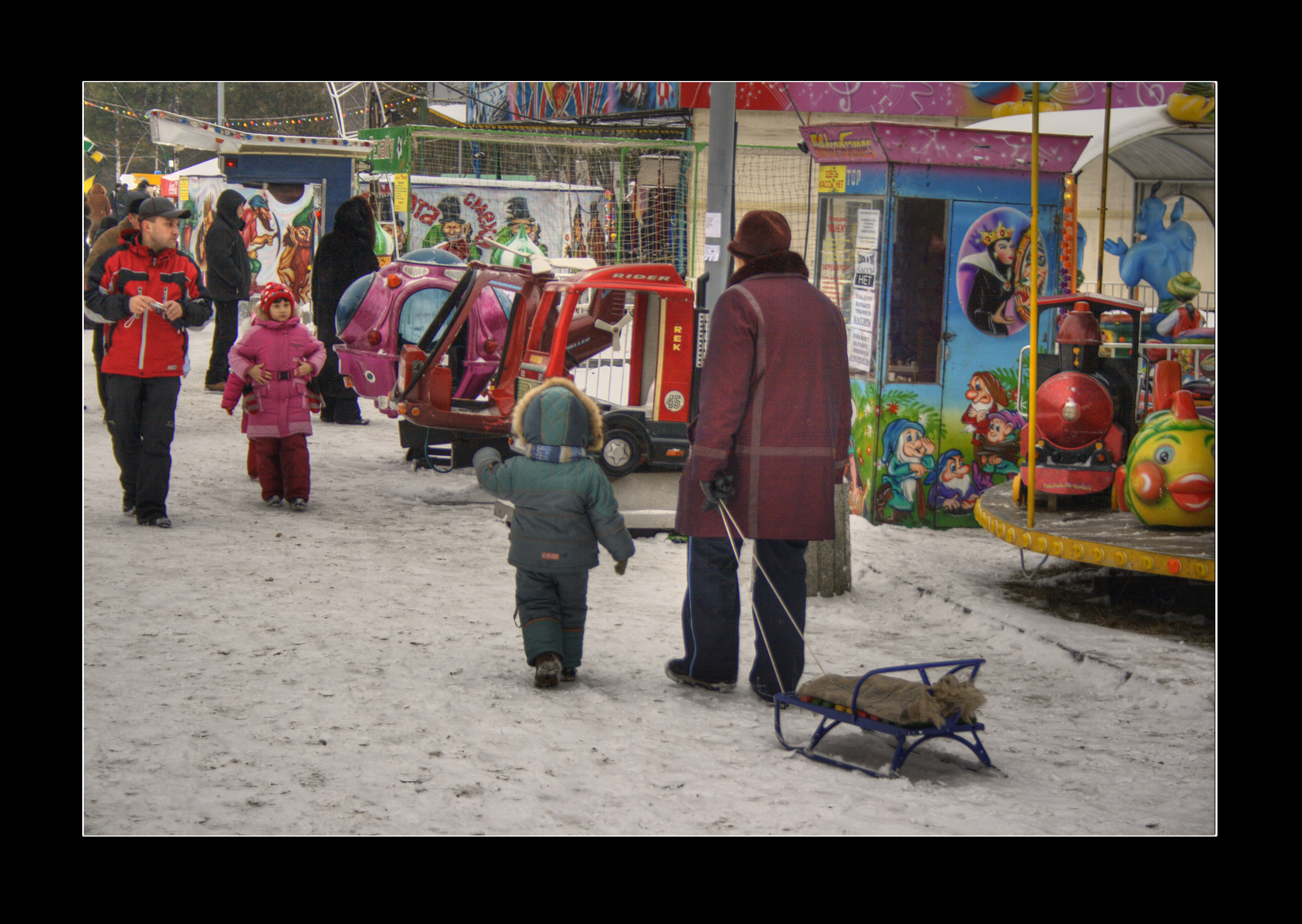 Dnipropetrovsk Ucraina Bambini Neve Ucraina Inverno in Ucraina 2009