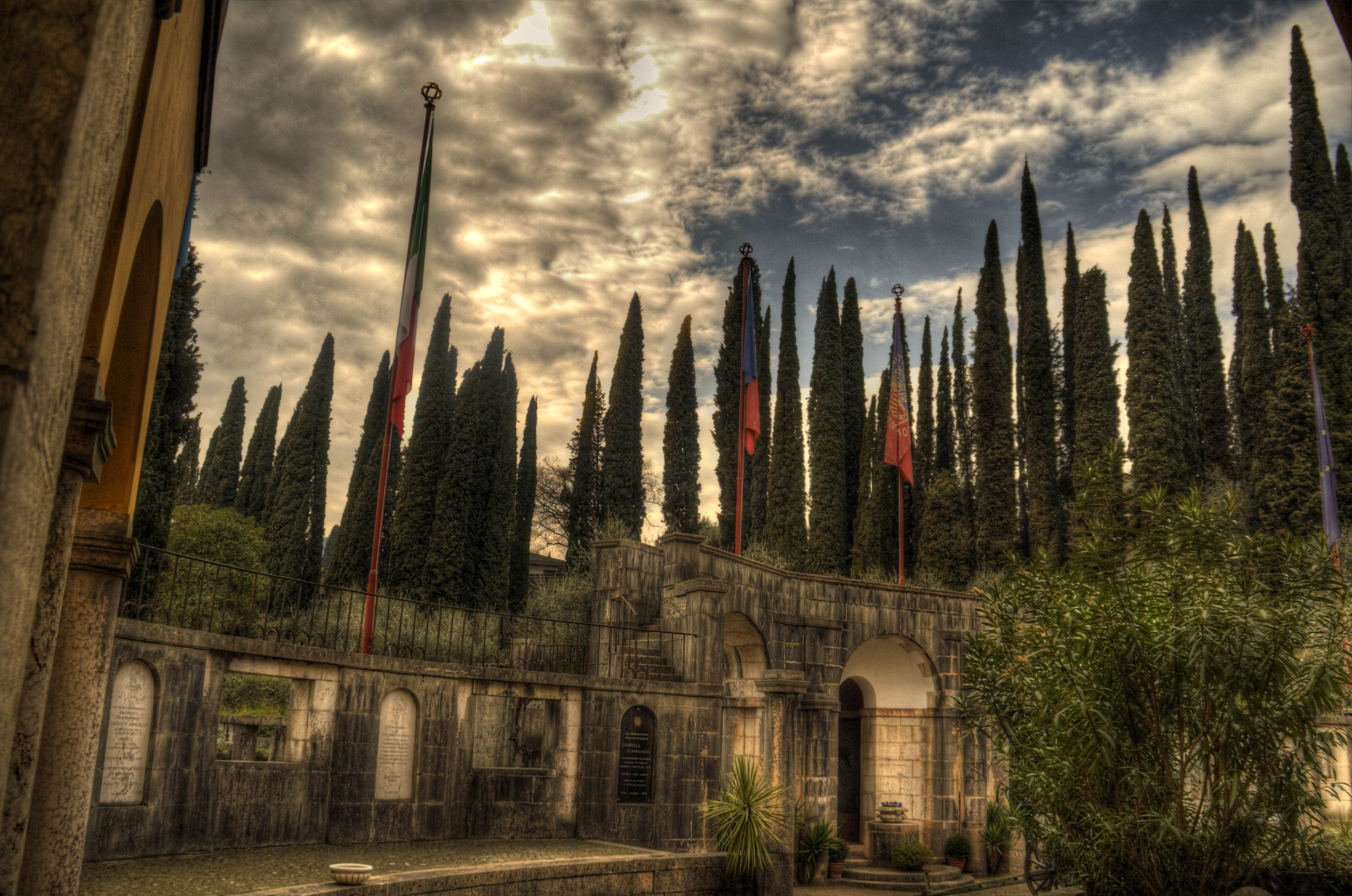 Vittoriale HDR particolare 