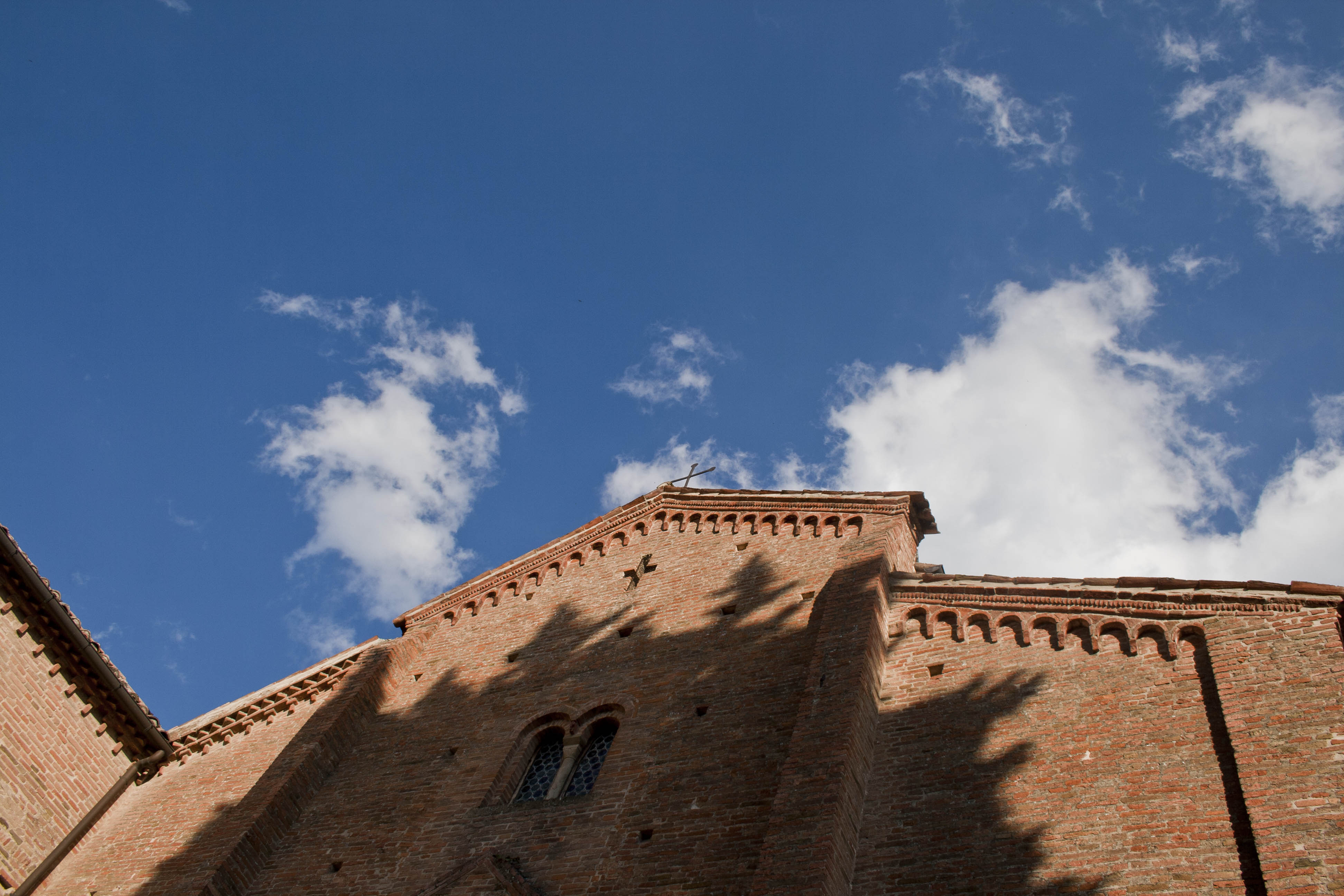 Monteveglio (Bo) Abbazzia Chiesa Cielo Edificio Monumento 