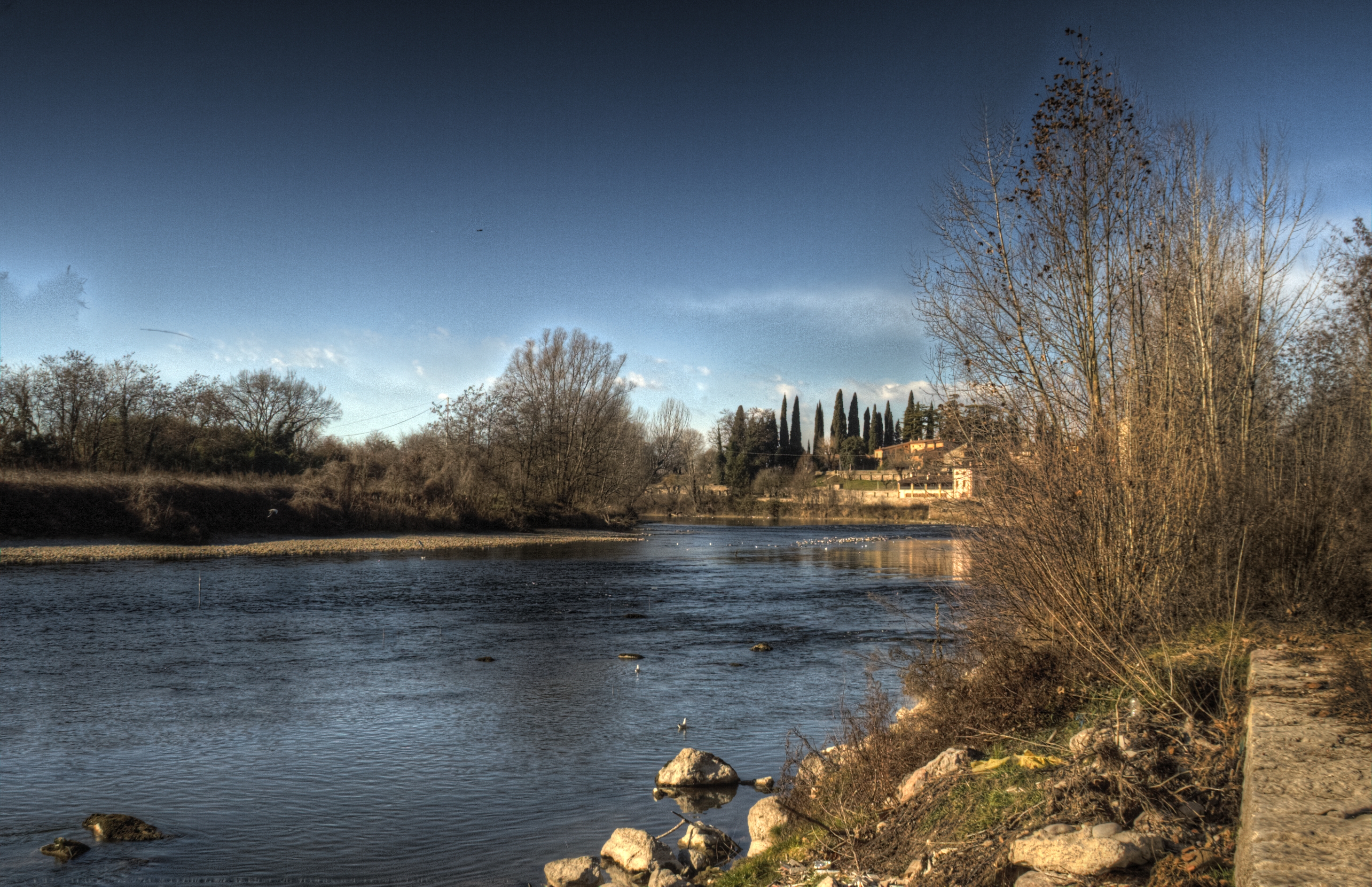 Parona (Vr) Adige Fiume Percorso lungo Adige da Parona a Pescantina