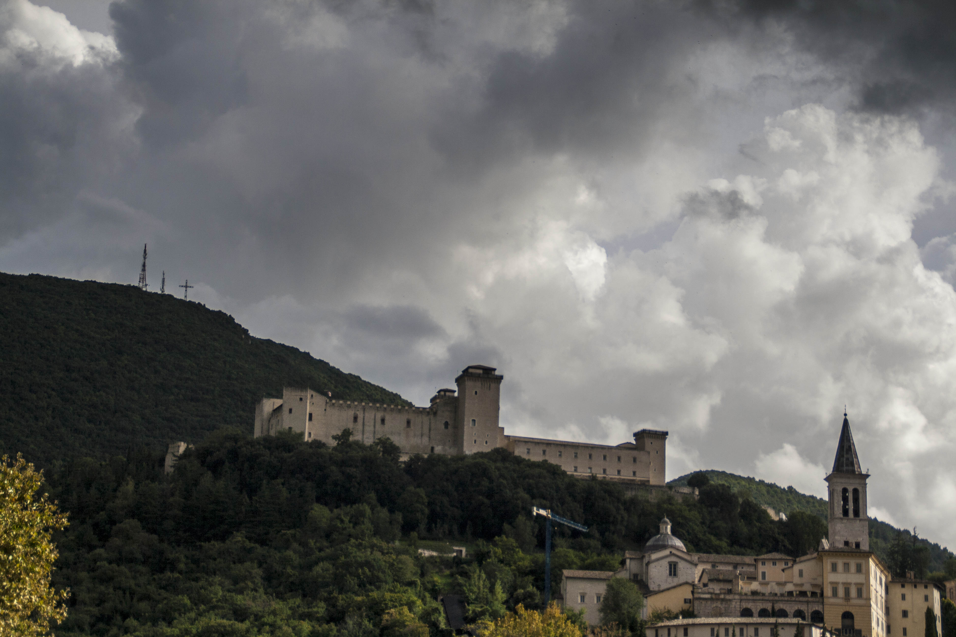 Spoleto Umbria Chiese Monumenti 