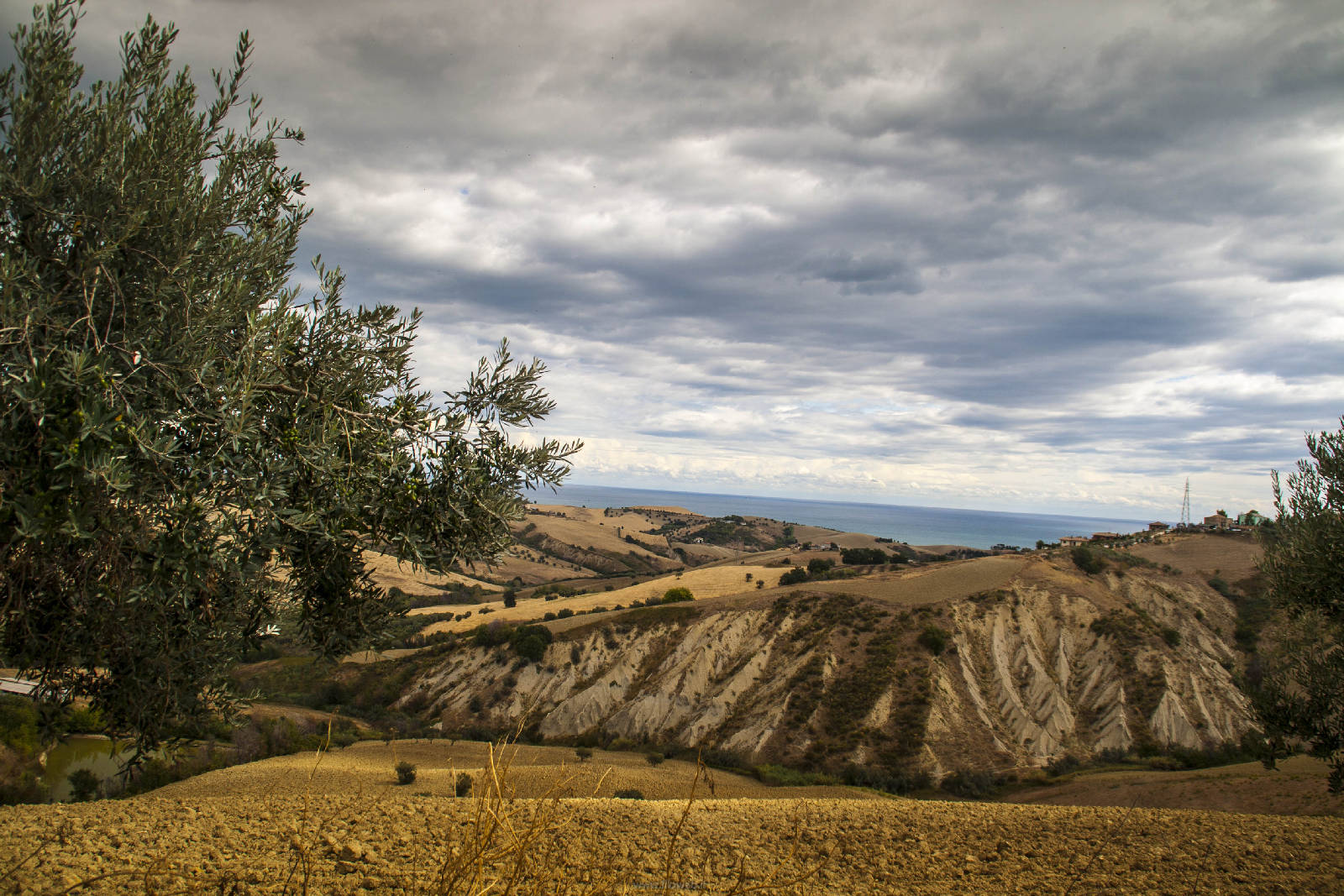 Abruzzo Panorama Colline Mare Natura 