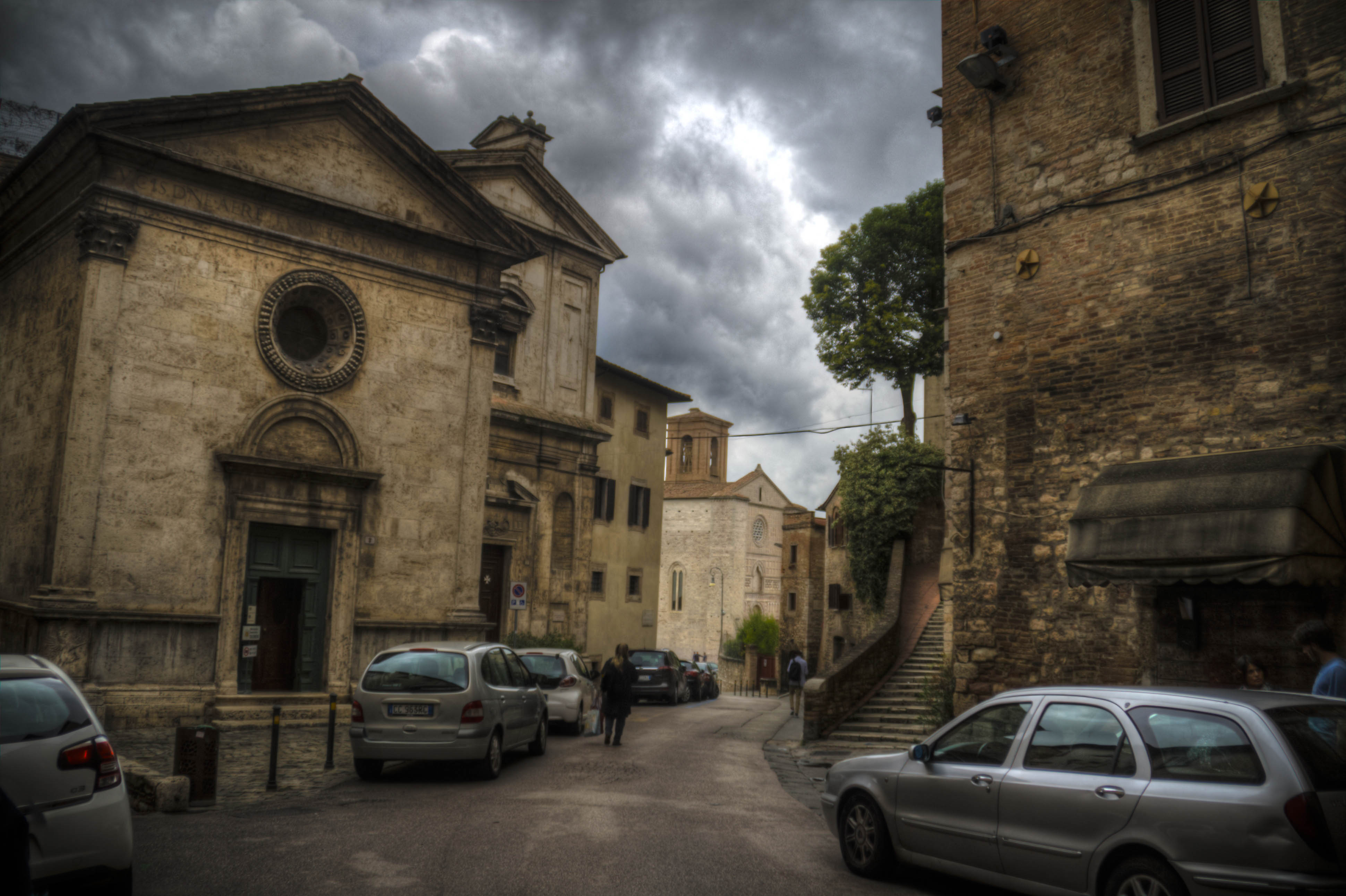 Perugia Umbria Vie Monumenti HDR 