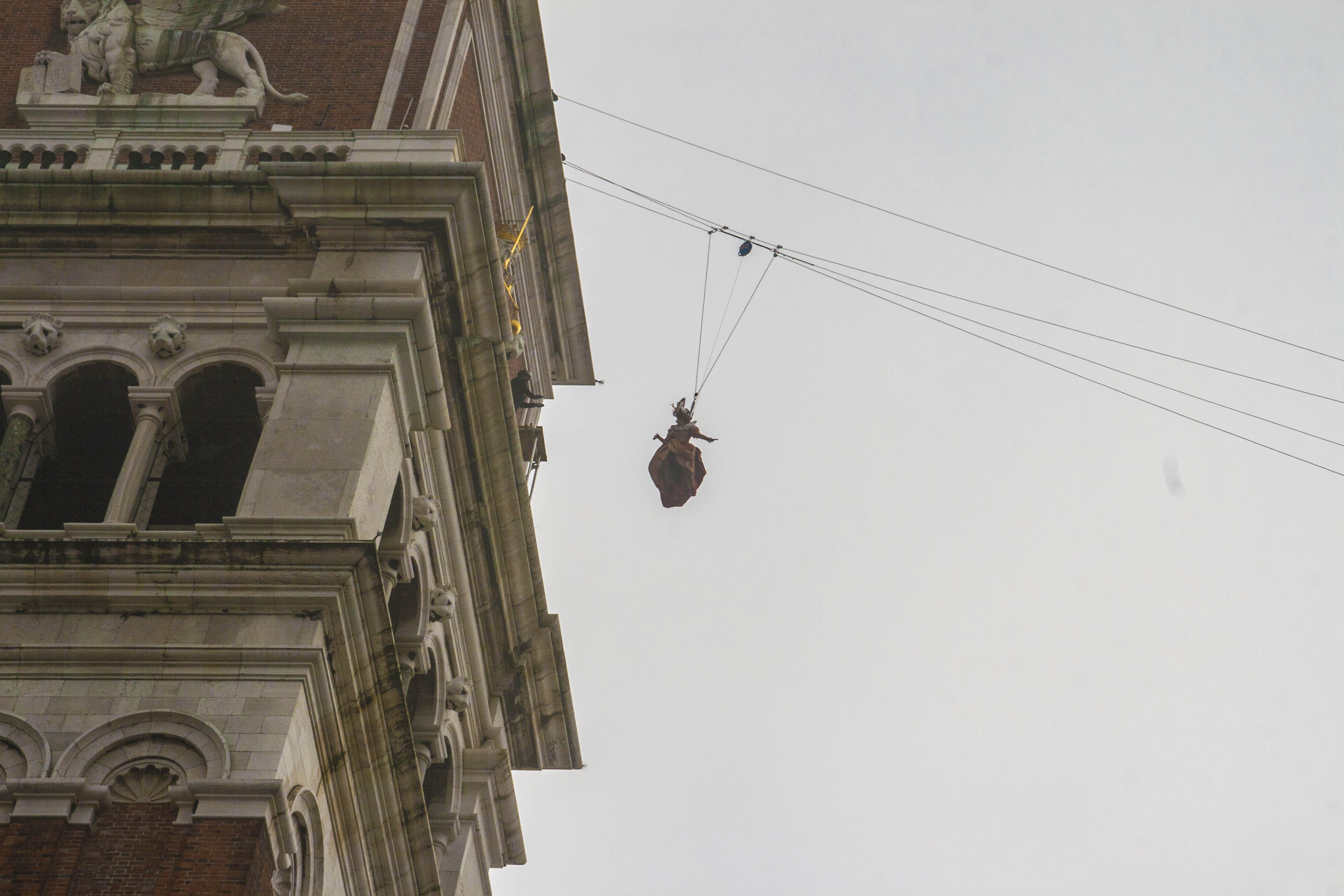 Venezia Carnevale Maschera Colombina carnevale di Venezia 2016 Volo della Colombina