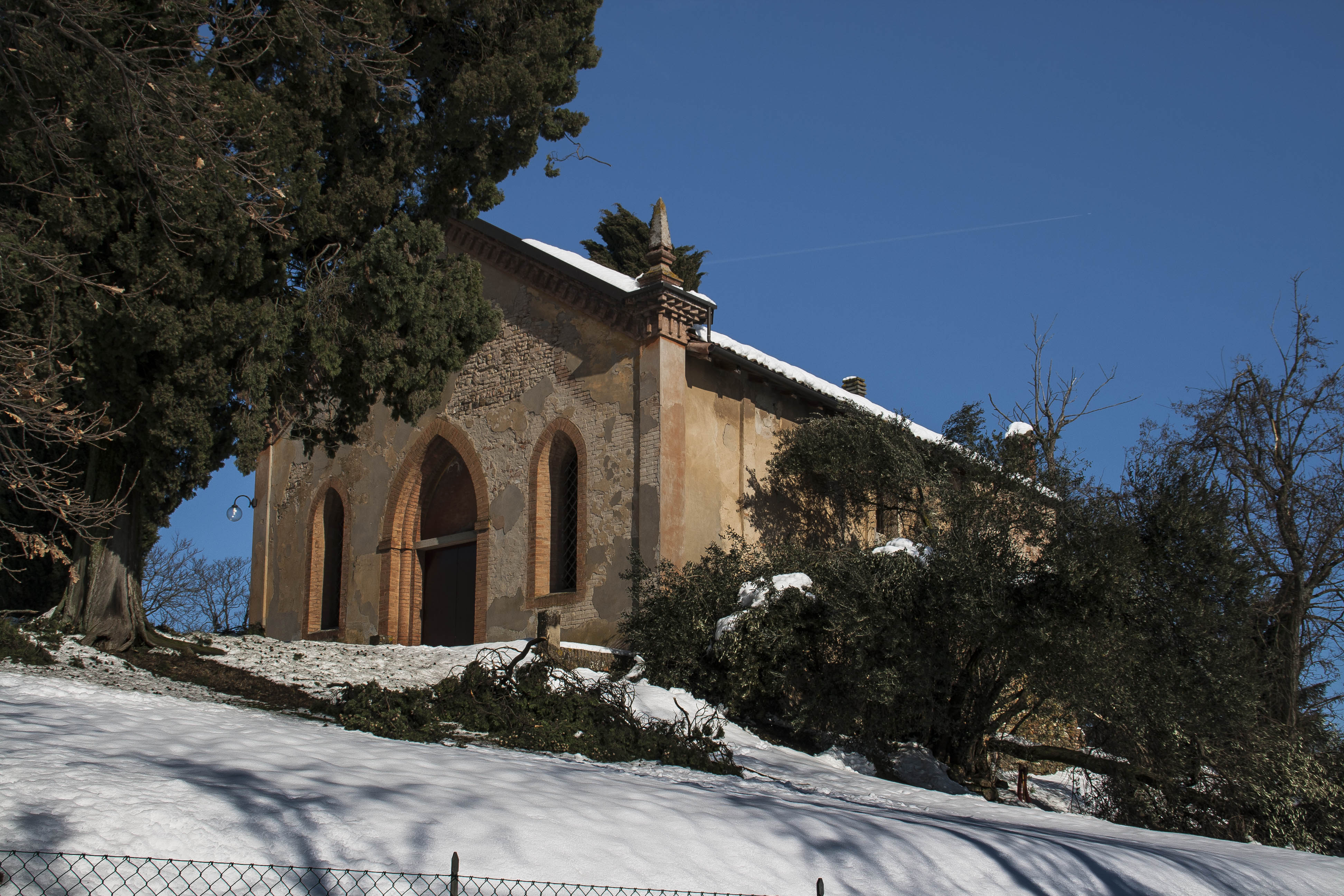 Crespellano (Bo) Neve Chiesa neve 