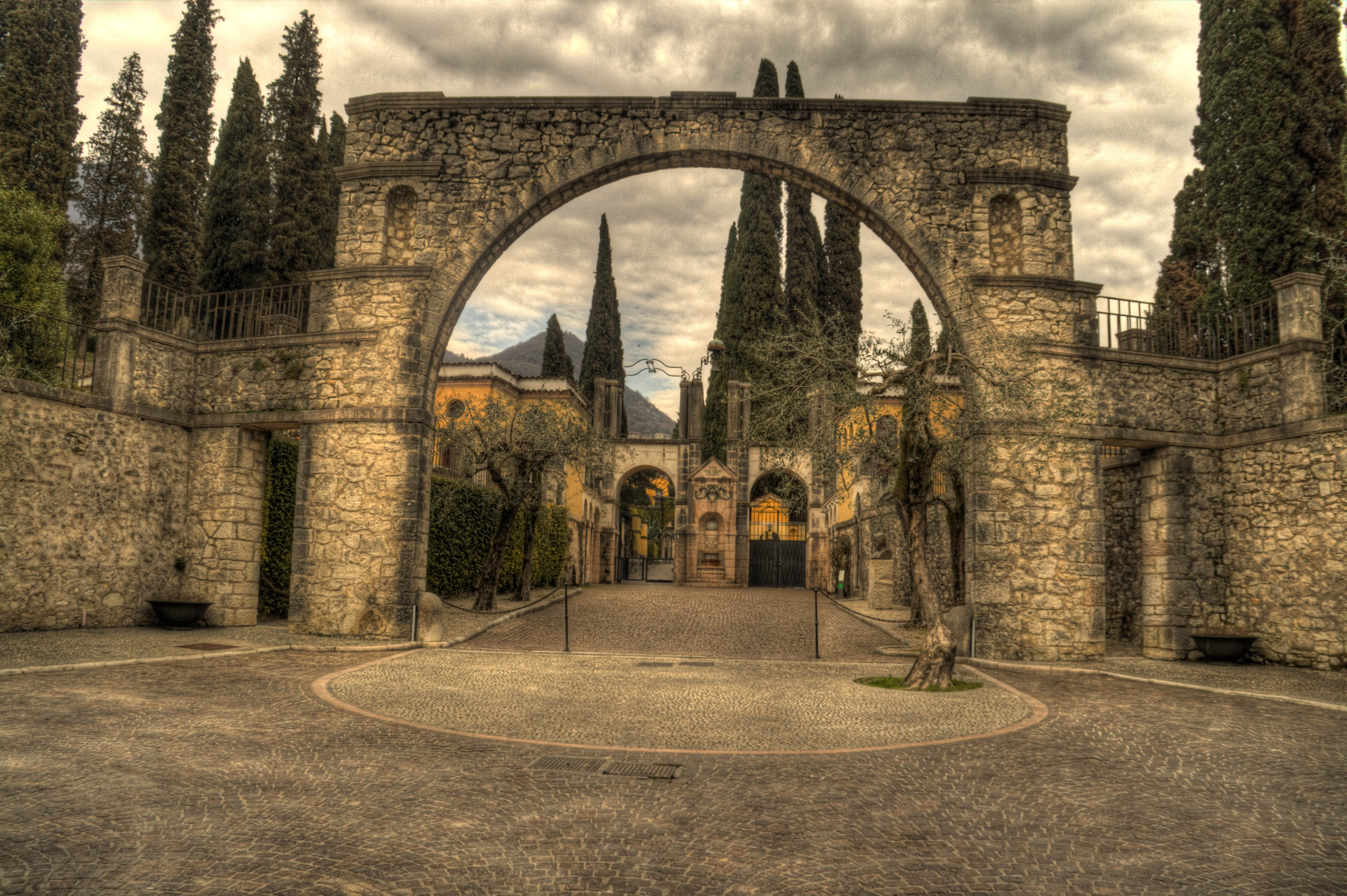 Vittoriale HDR 