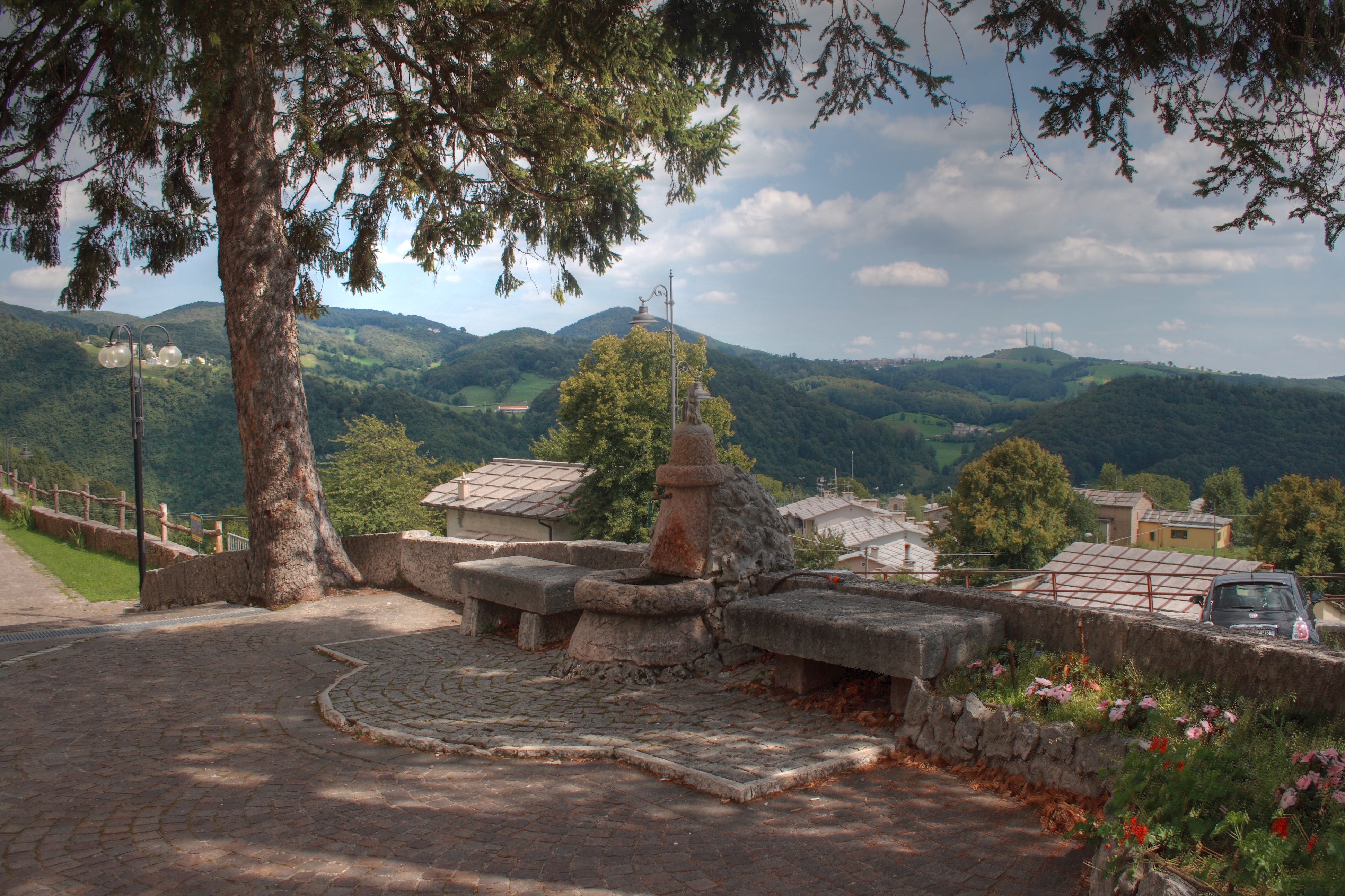 Lessinia (Vr) Panorama HDR Montagna 