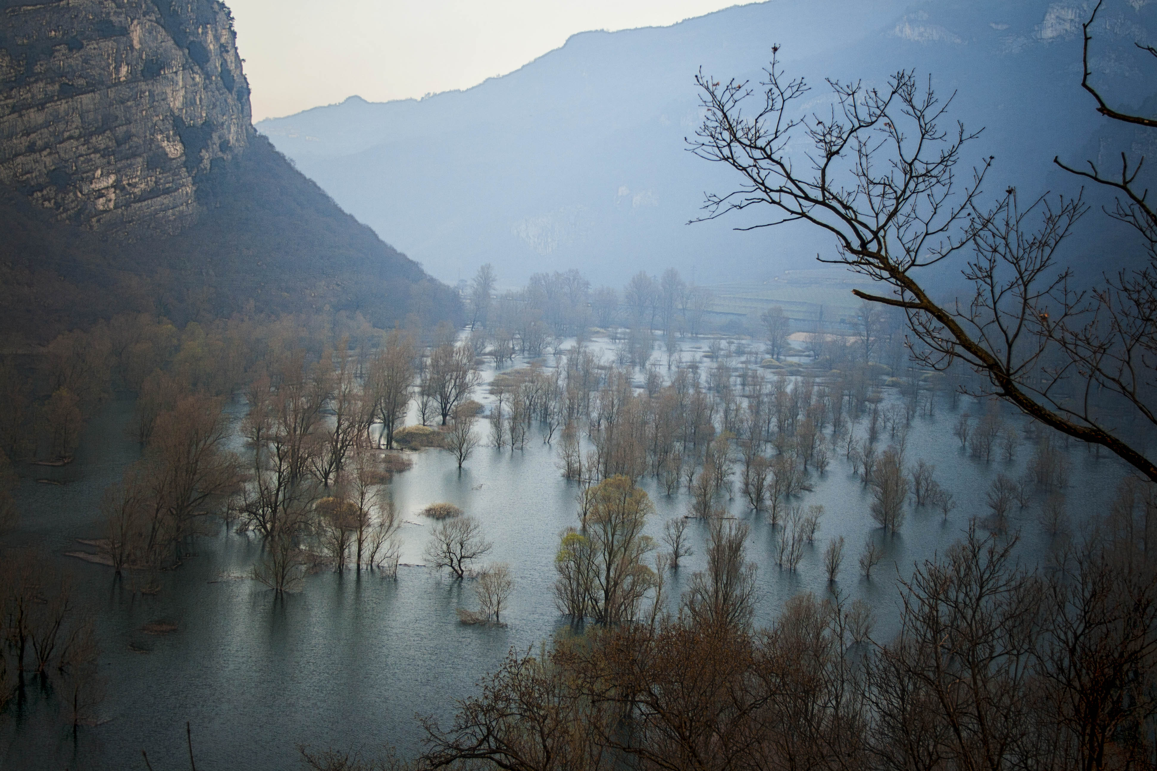 Nago (Tn) Lago di Loppio Natura 