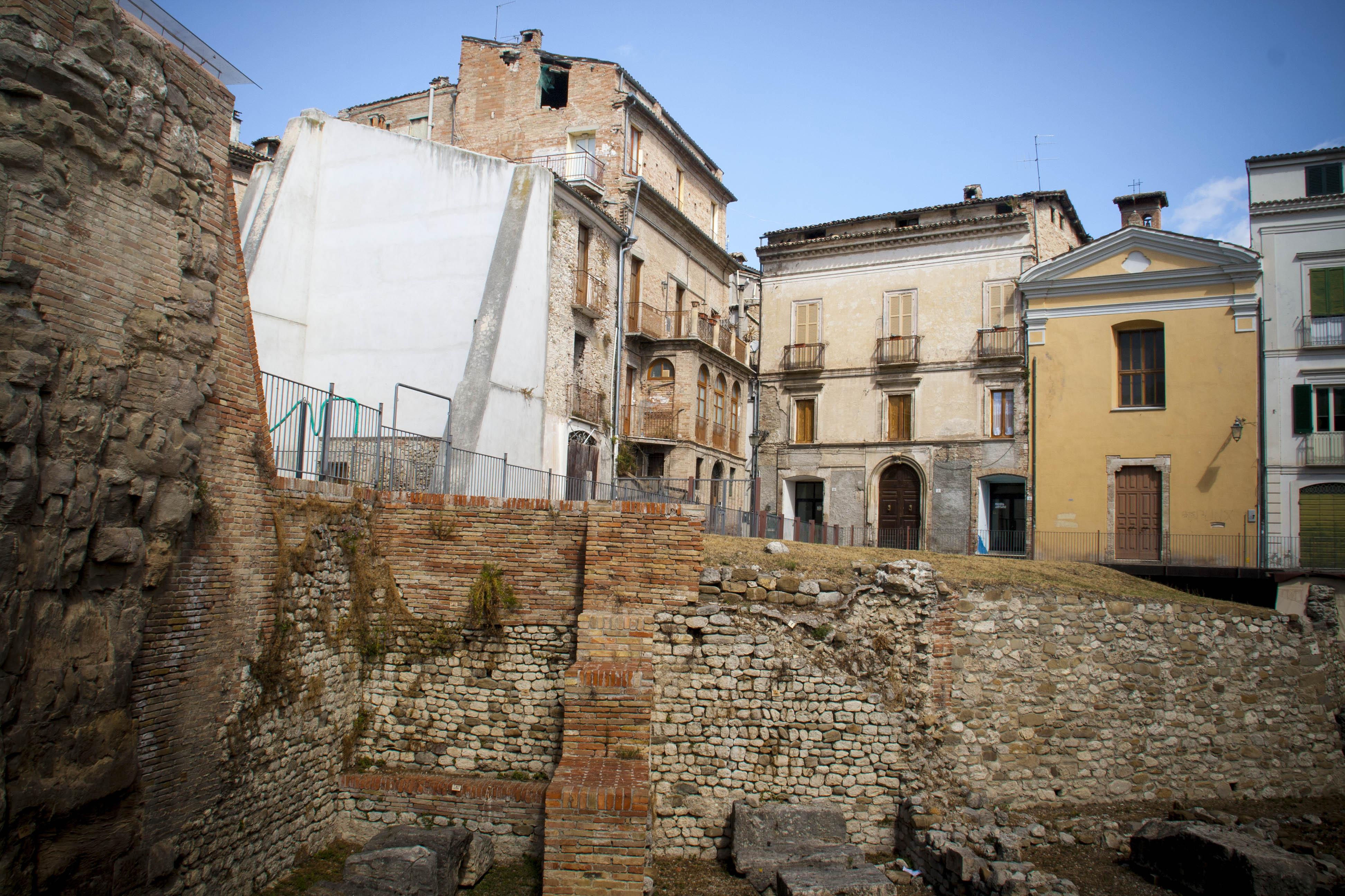 Teramo Edifici Monumenti 