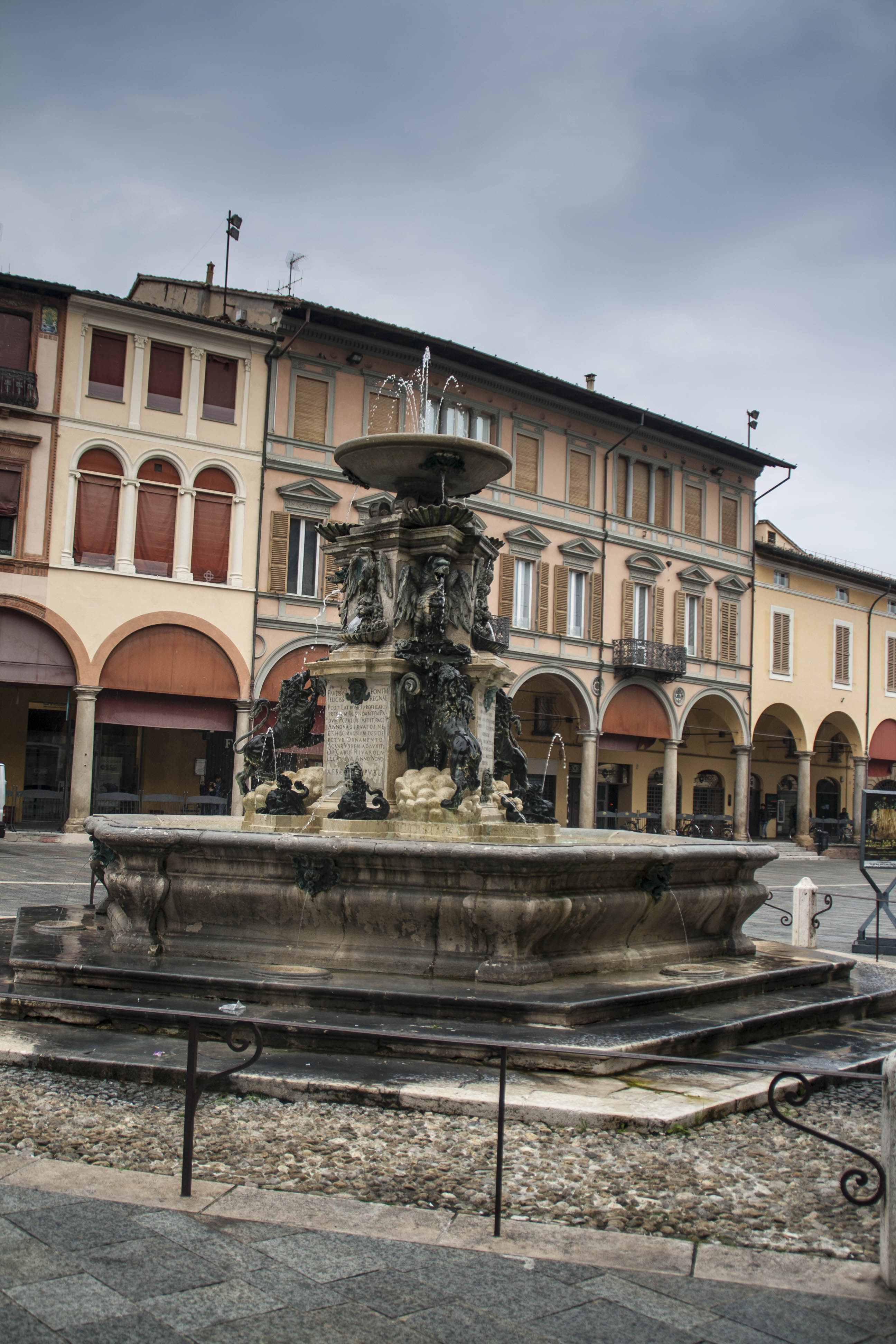 Faenza Fontana Fontana Monumentale a Faenza