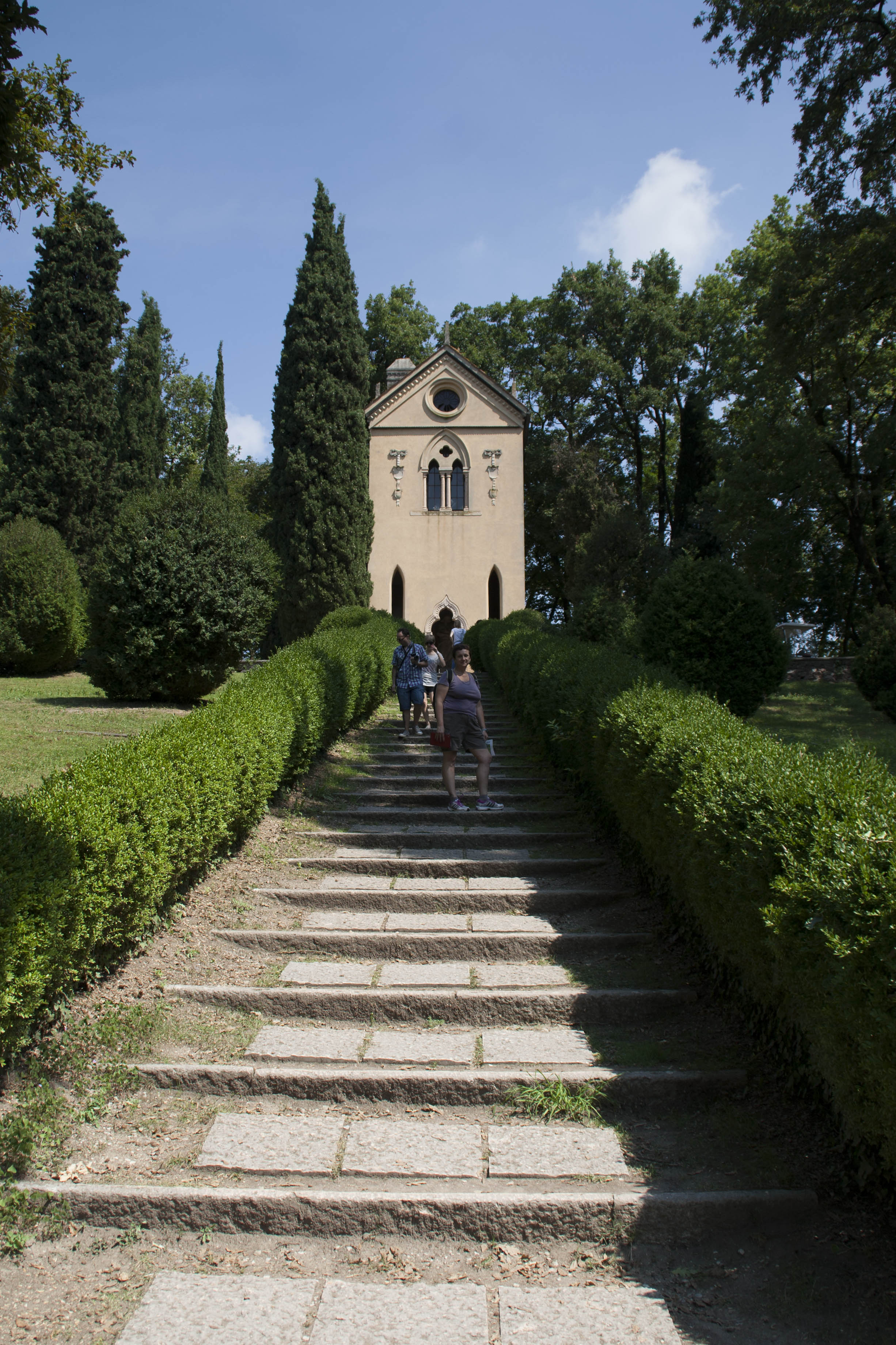 Valeggio sul Mincio (Vr) Fiori Natura Parco Sigurà