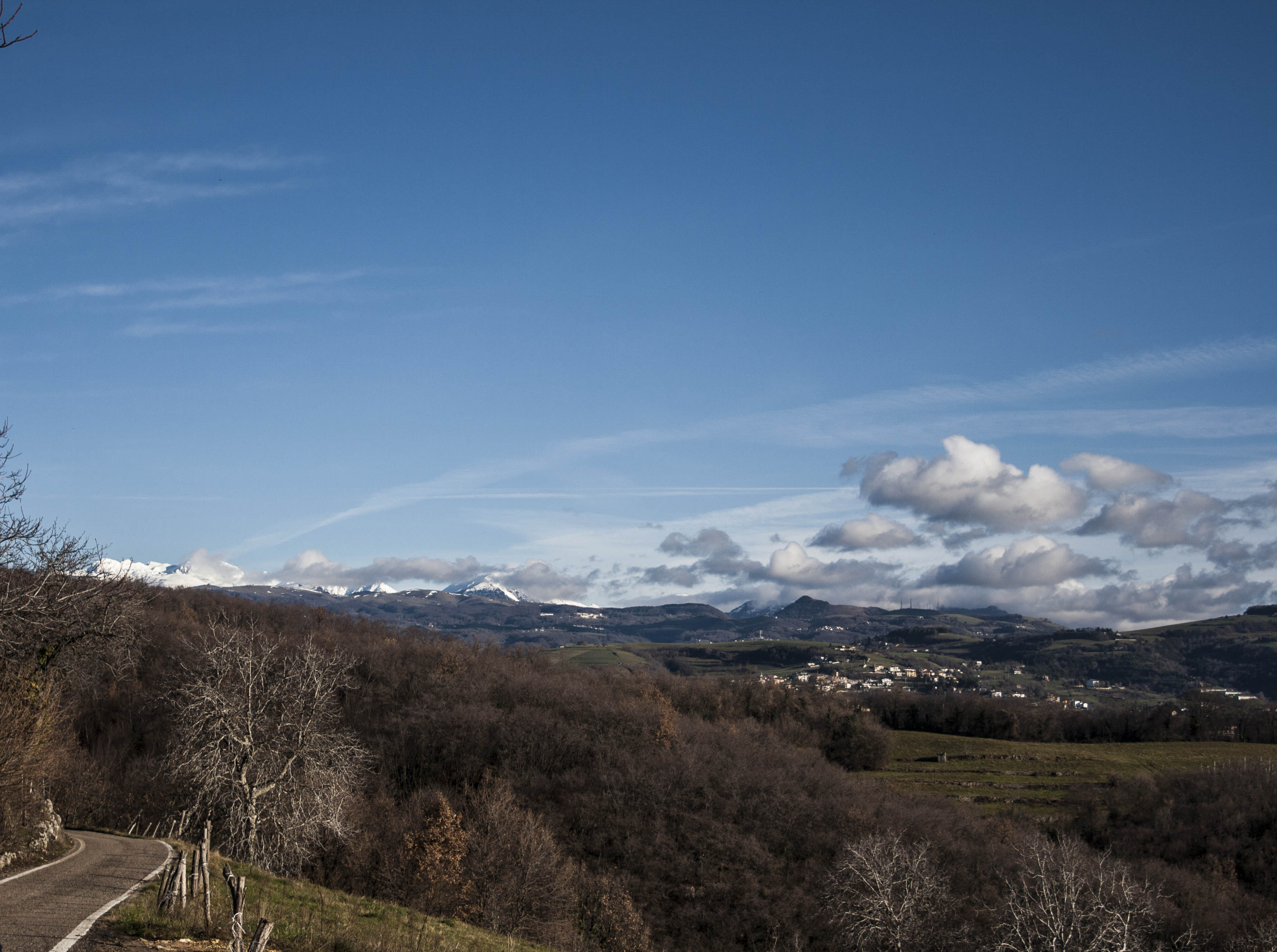 N/A Colline Cielo Nuvole 