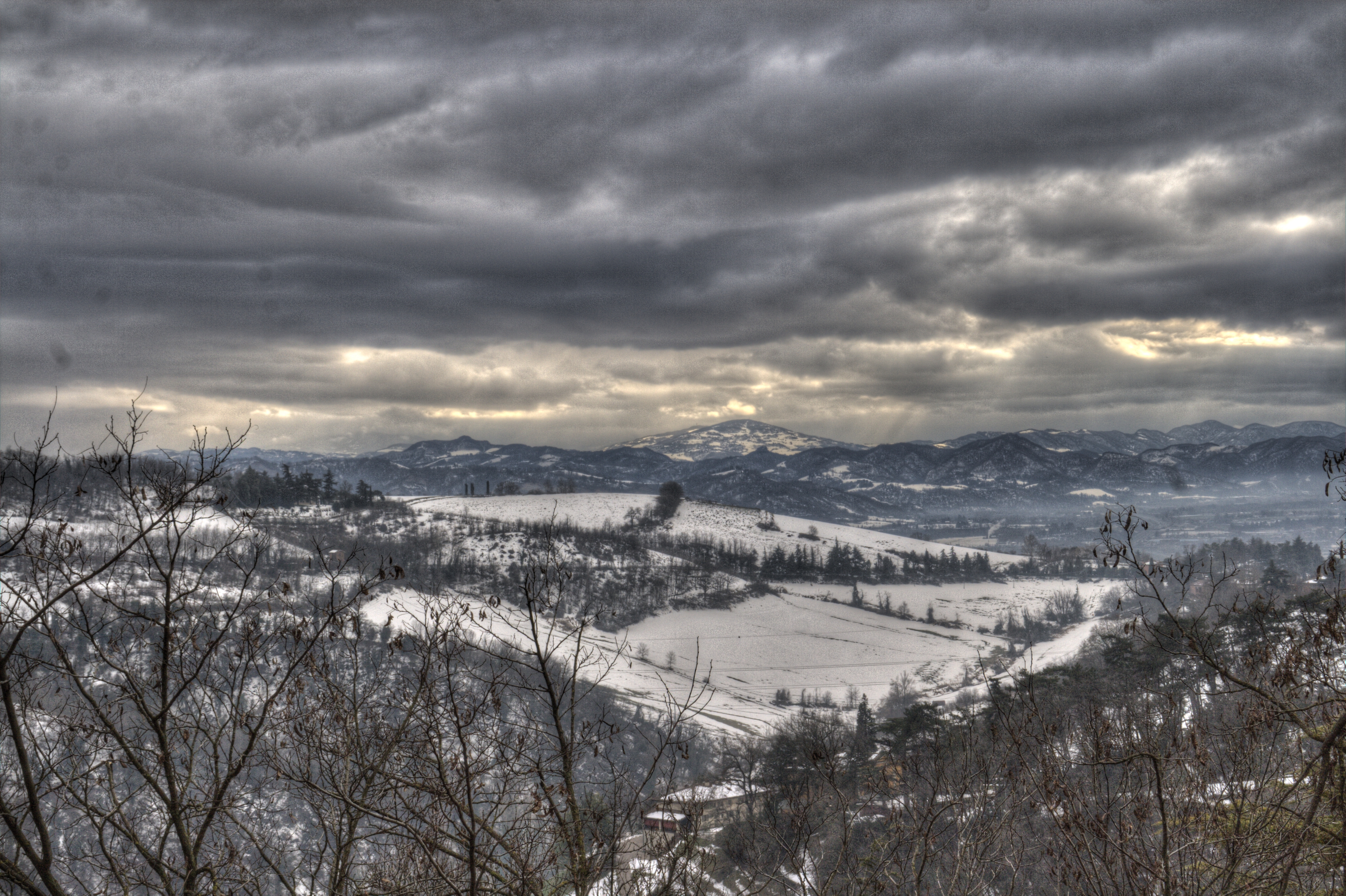 Bologna San Luca Panorama HDR Neve 