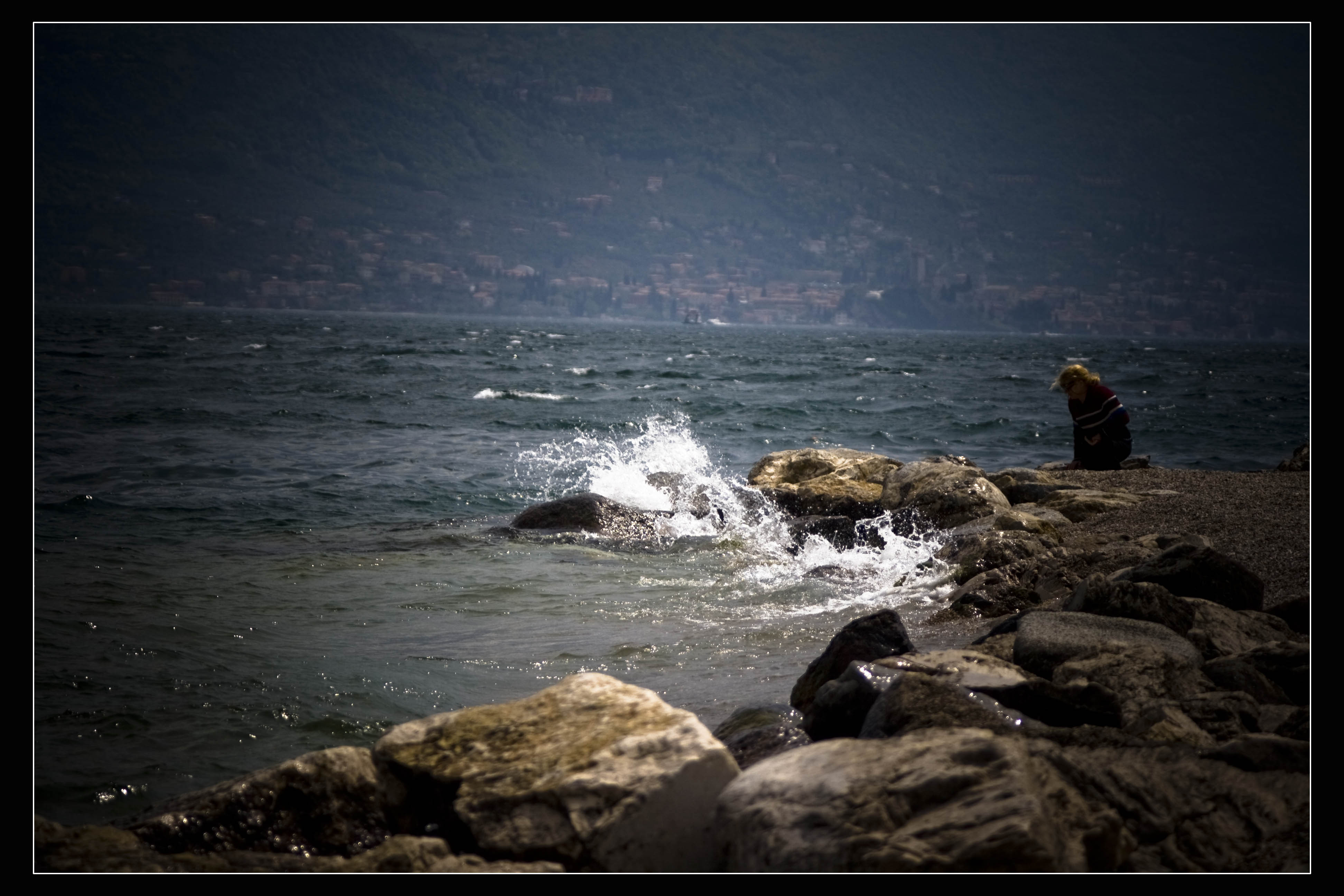 Limone (Bs) Lago di Garda Onde 