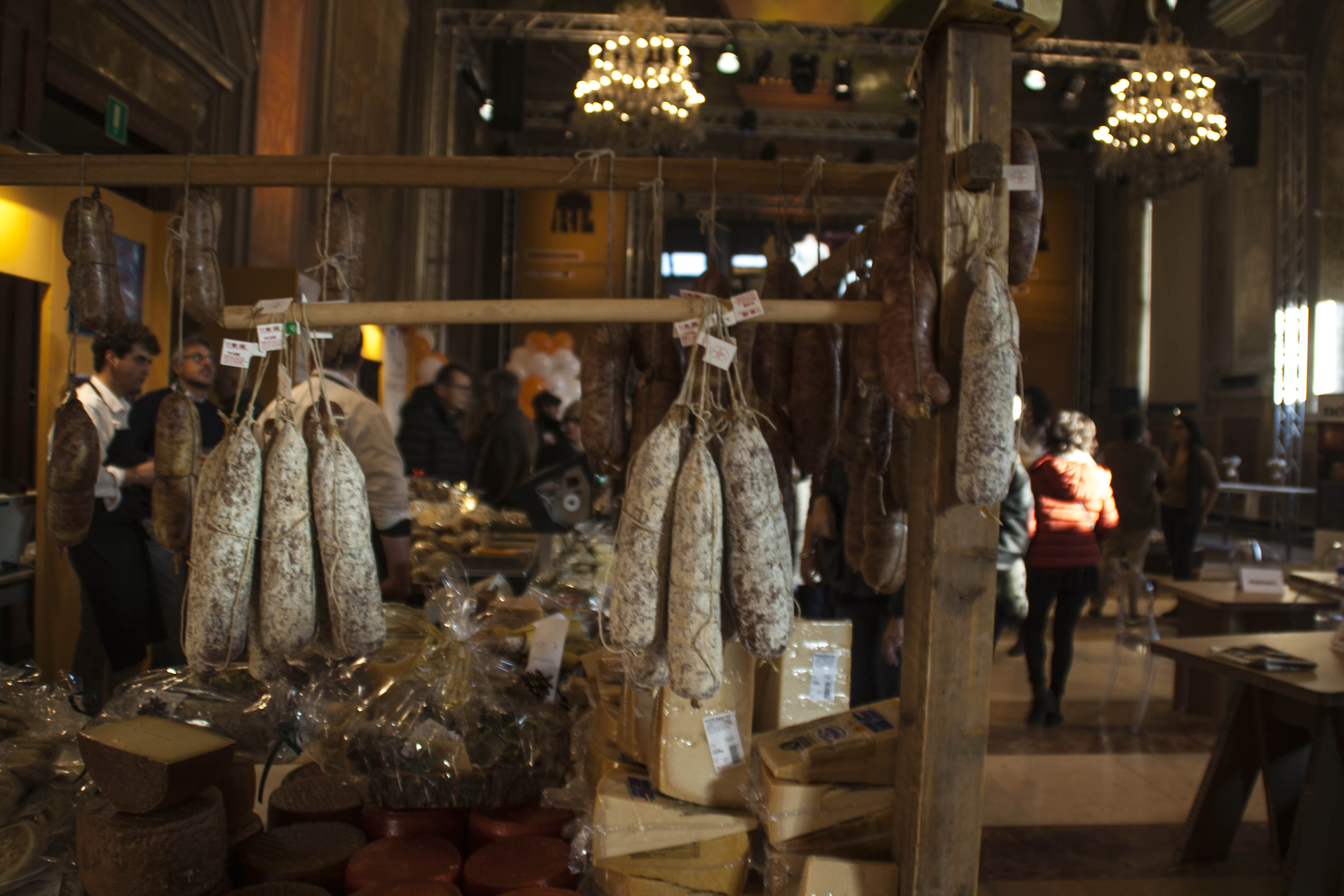 Bologna Particolare Palazzo Re Enzo 