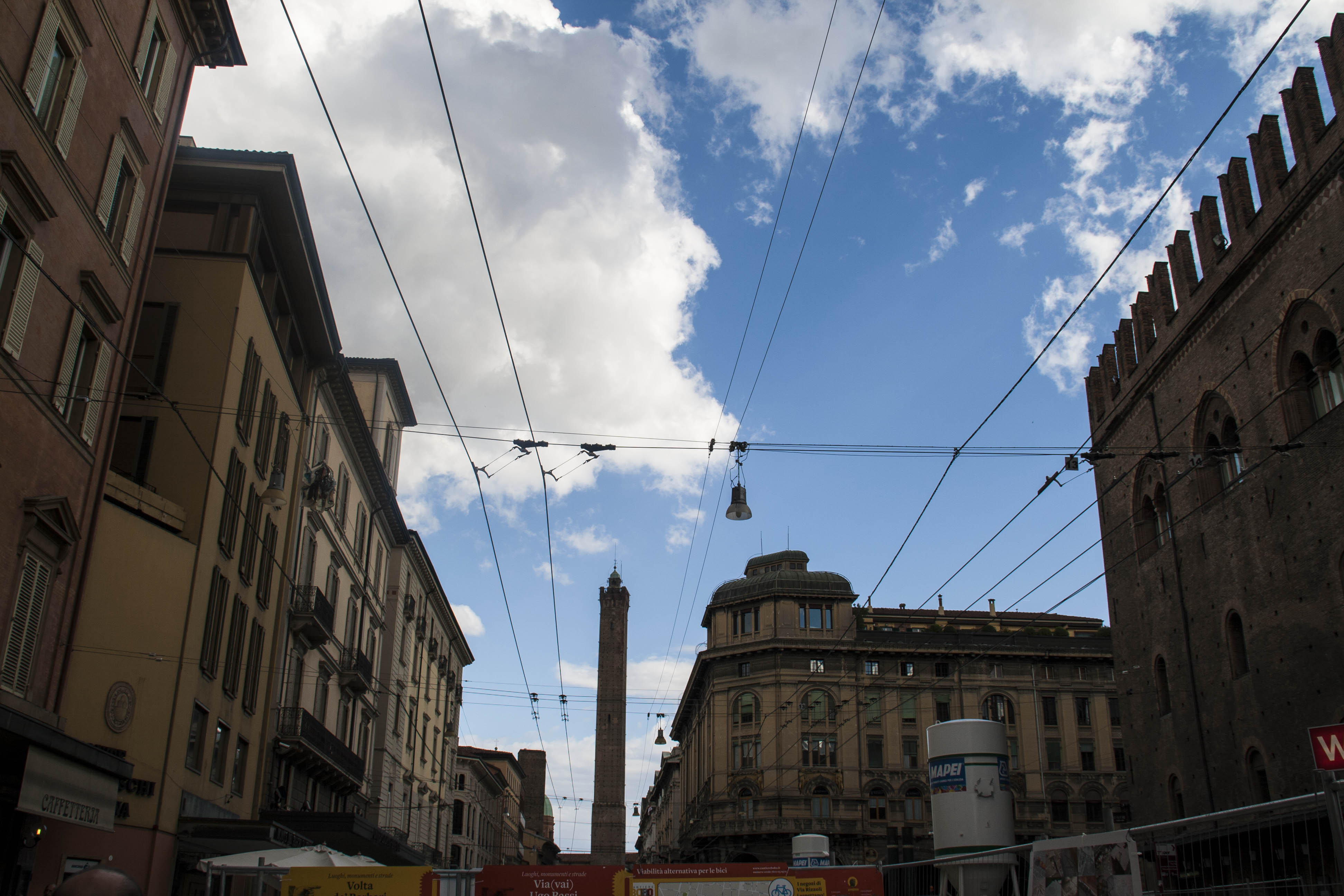 Bologna Edificio Monumento Torre degli Asinelli