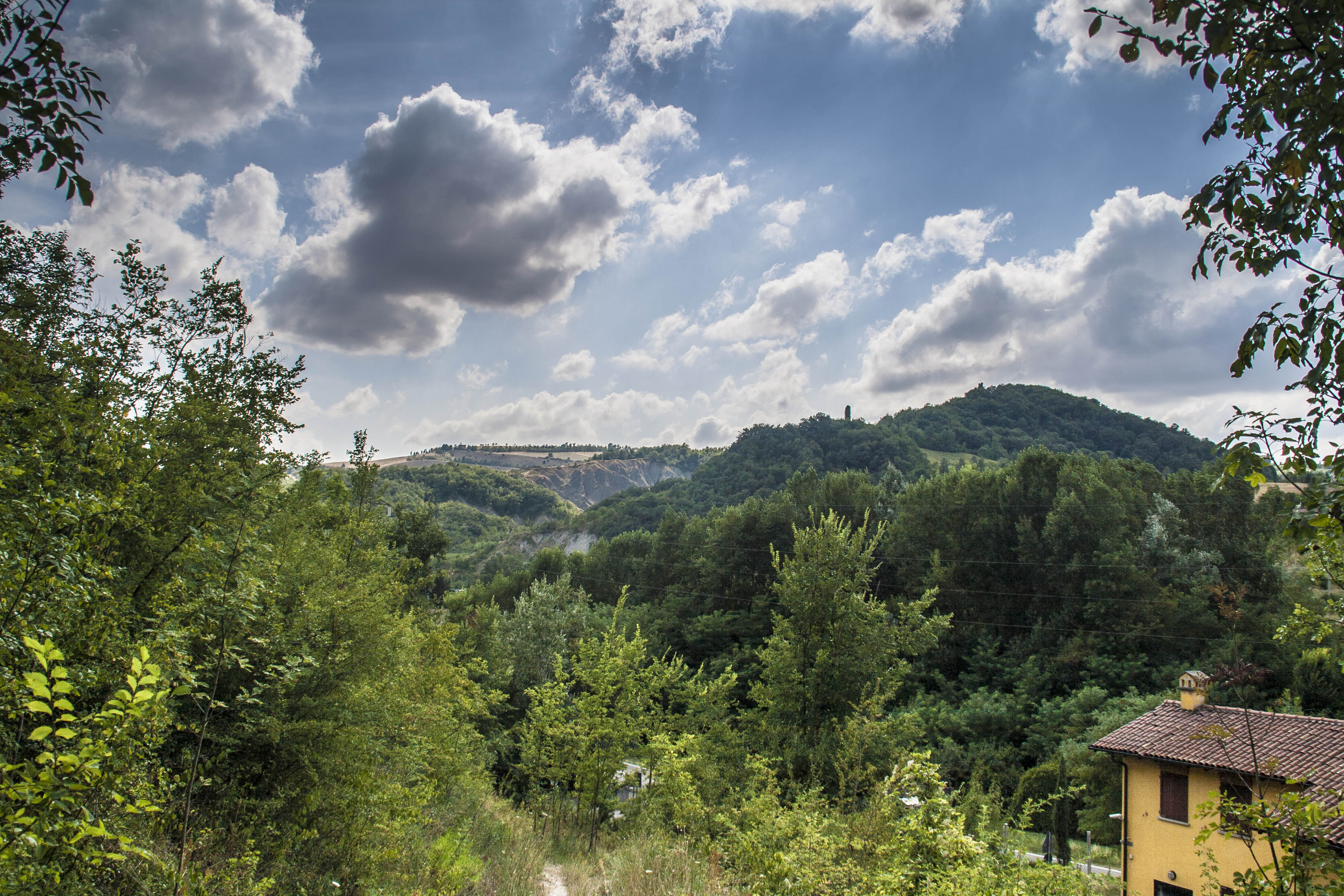 Parco dei Gessi Bolognesi e Calanche dell'Abbadessa (Bo) Natura Panorama HDR 