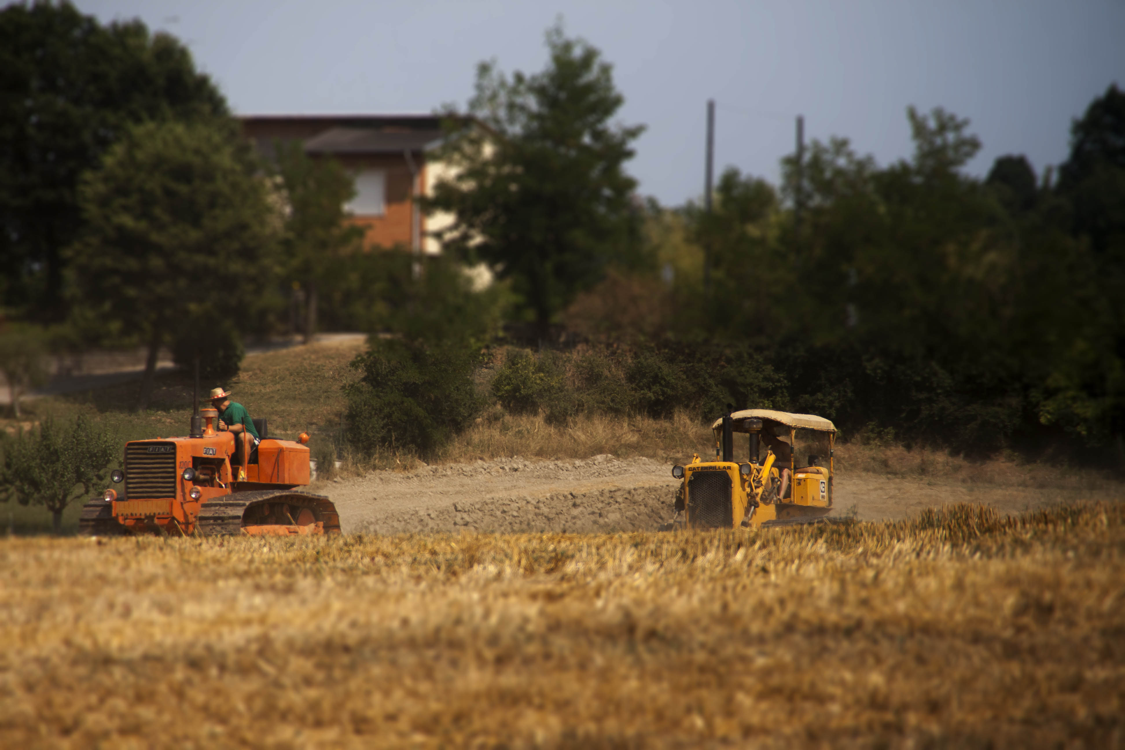 Monteombraro (Mo) Sagre Feste Automezzi Trattori antichi