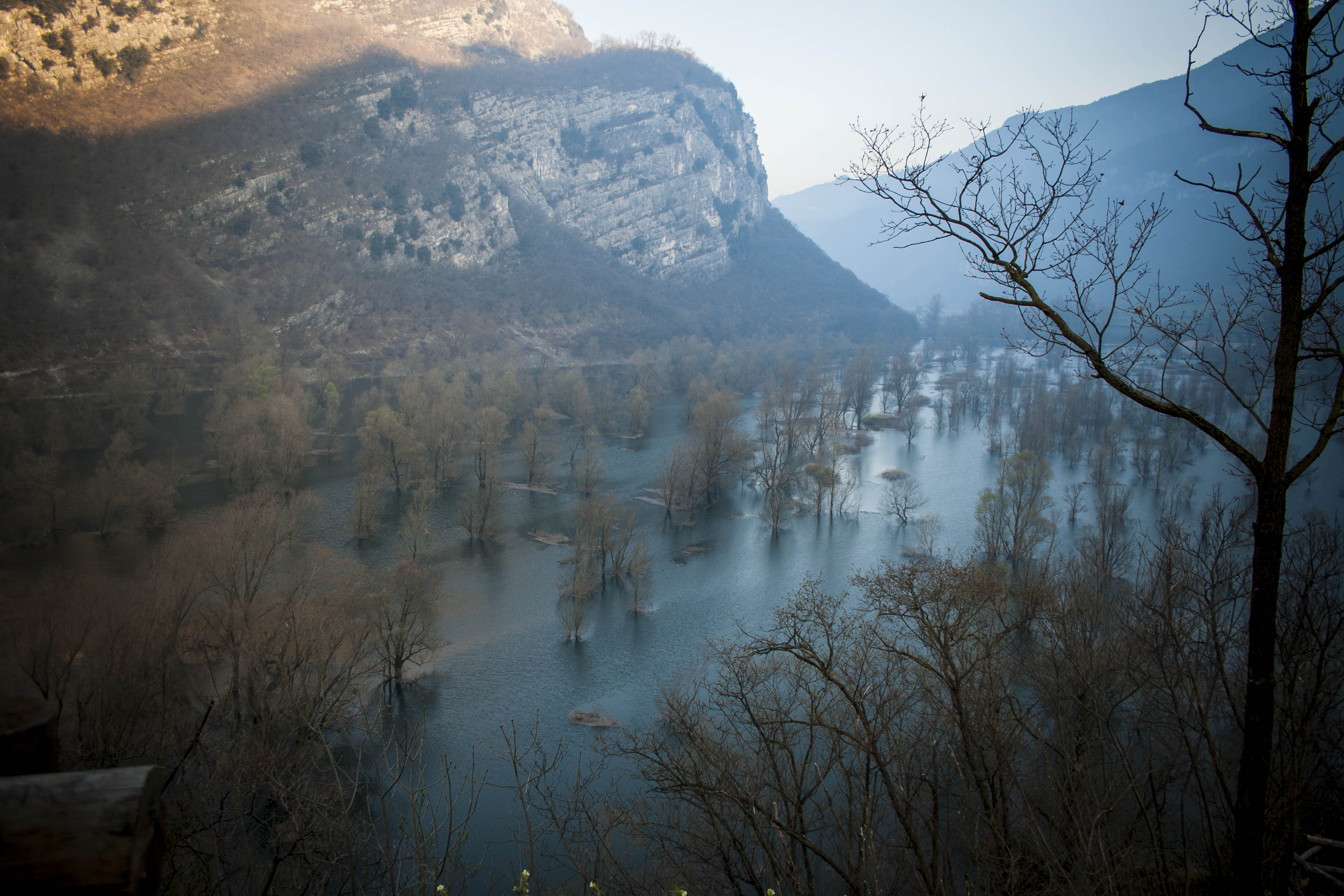 Nago (Tn) Lago di Loppio Natura 