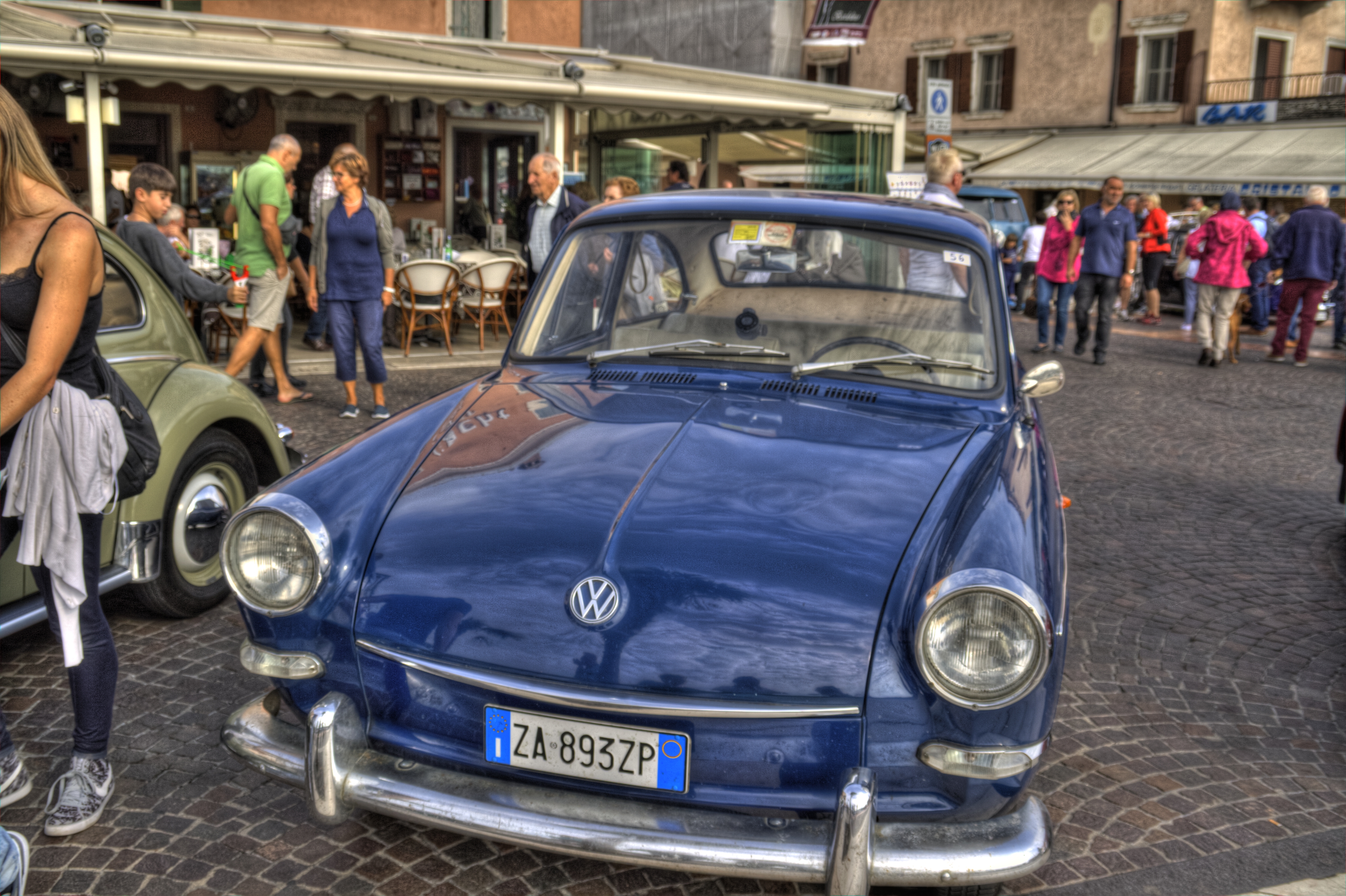 Bardolino (Vr) Auto HDR 