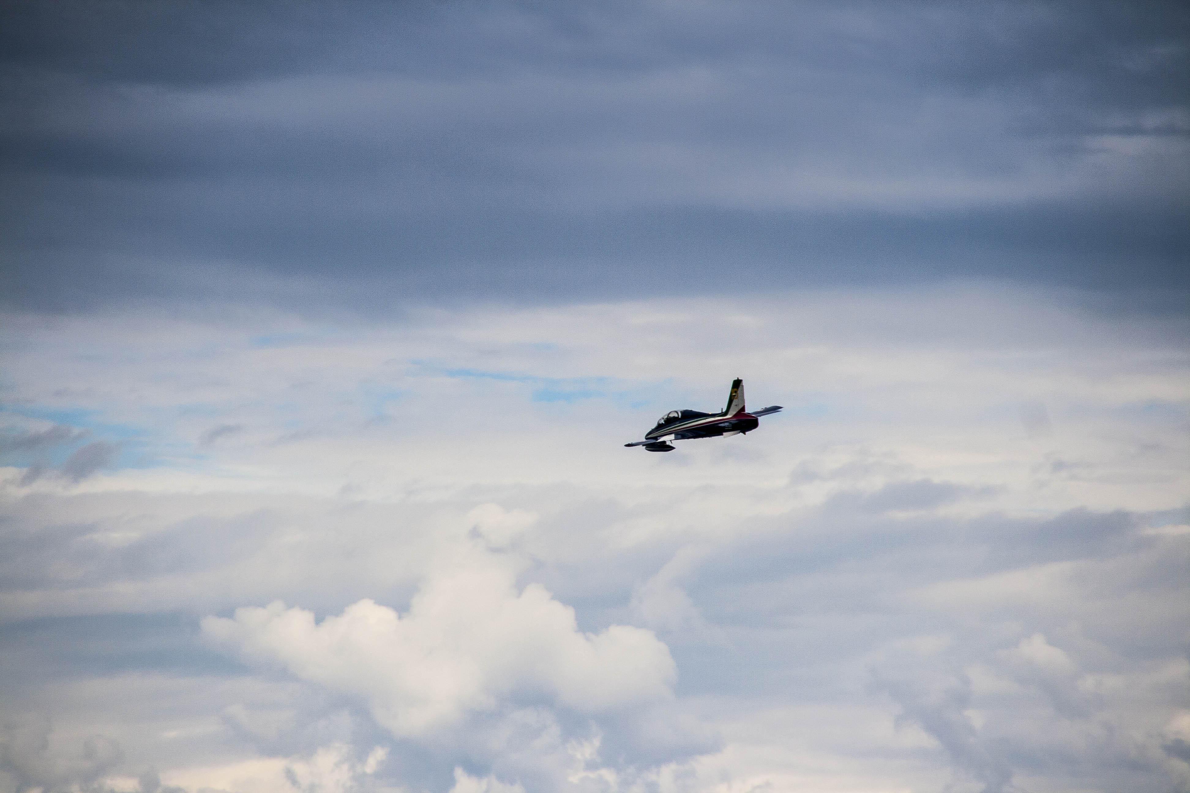 Peschiera del Garda (Vr) Aerei Lago di Garda Mb339 Frecce tricolore agosto 2015