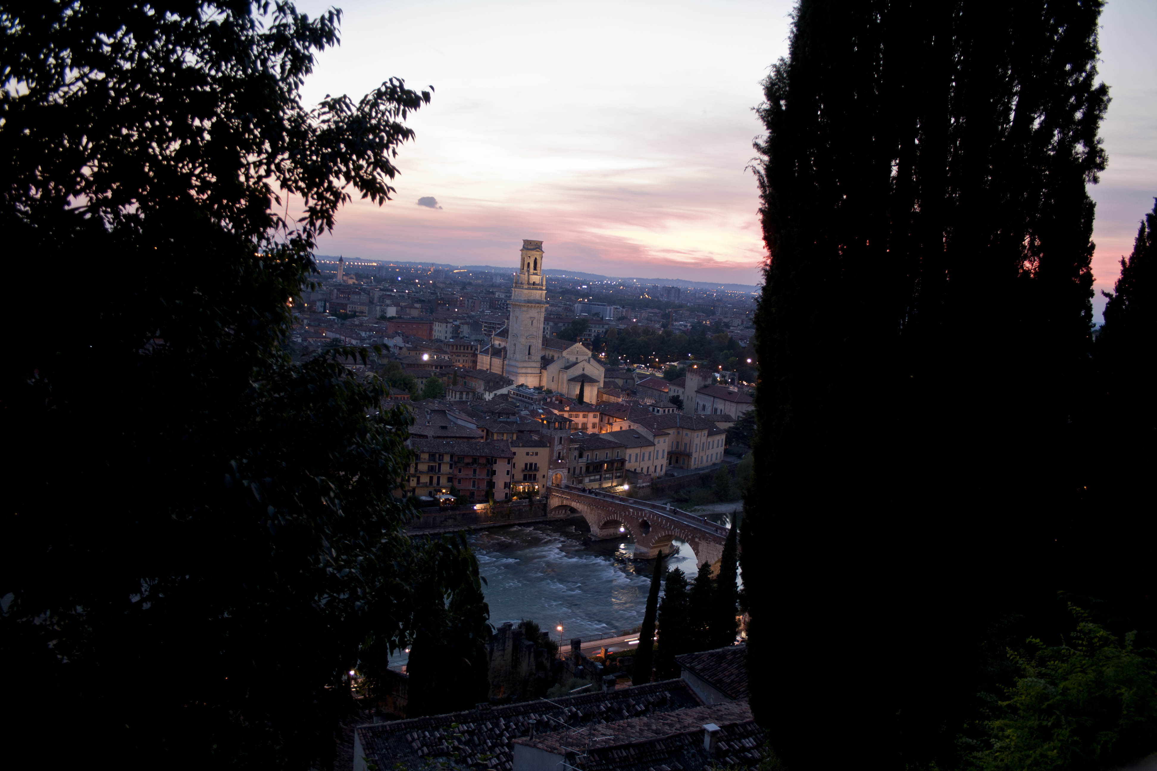 Verona Tramonto Panorama Ponte Pietra 