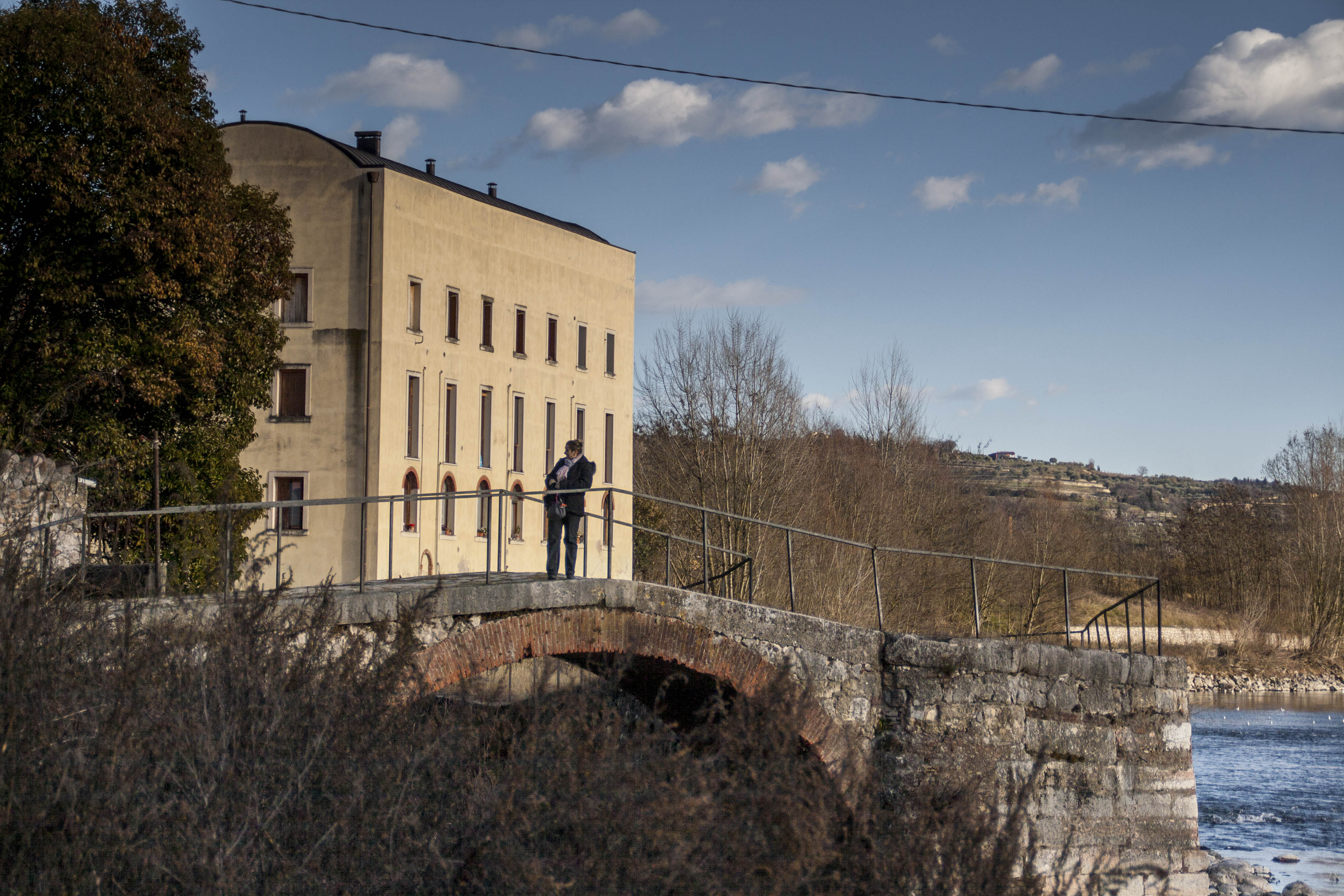 Parona (Vr) Adige Fiume Percorso lungo Adige da Parona a Pescantina