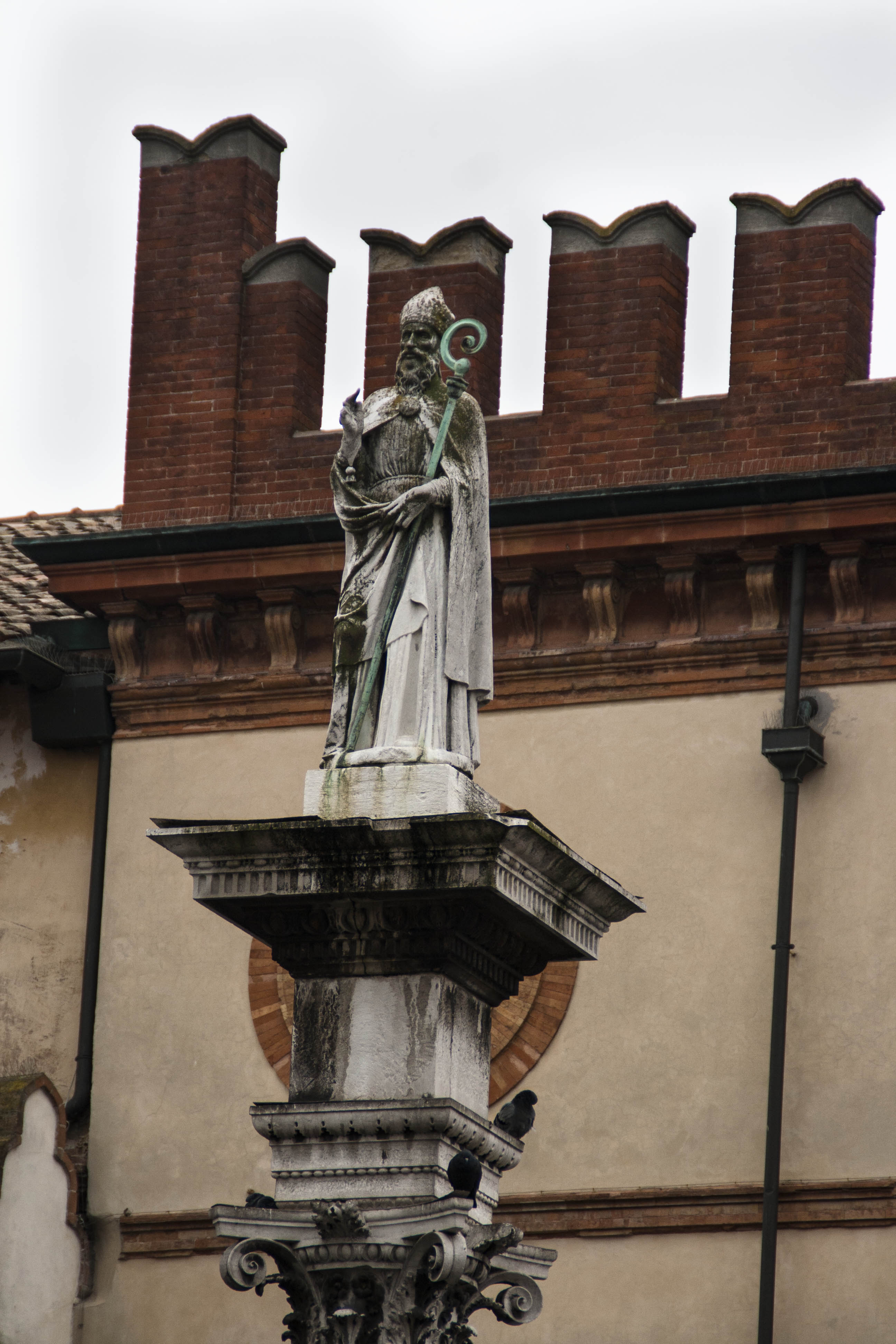 Ravenna Statua 