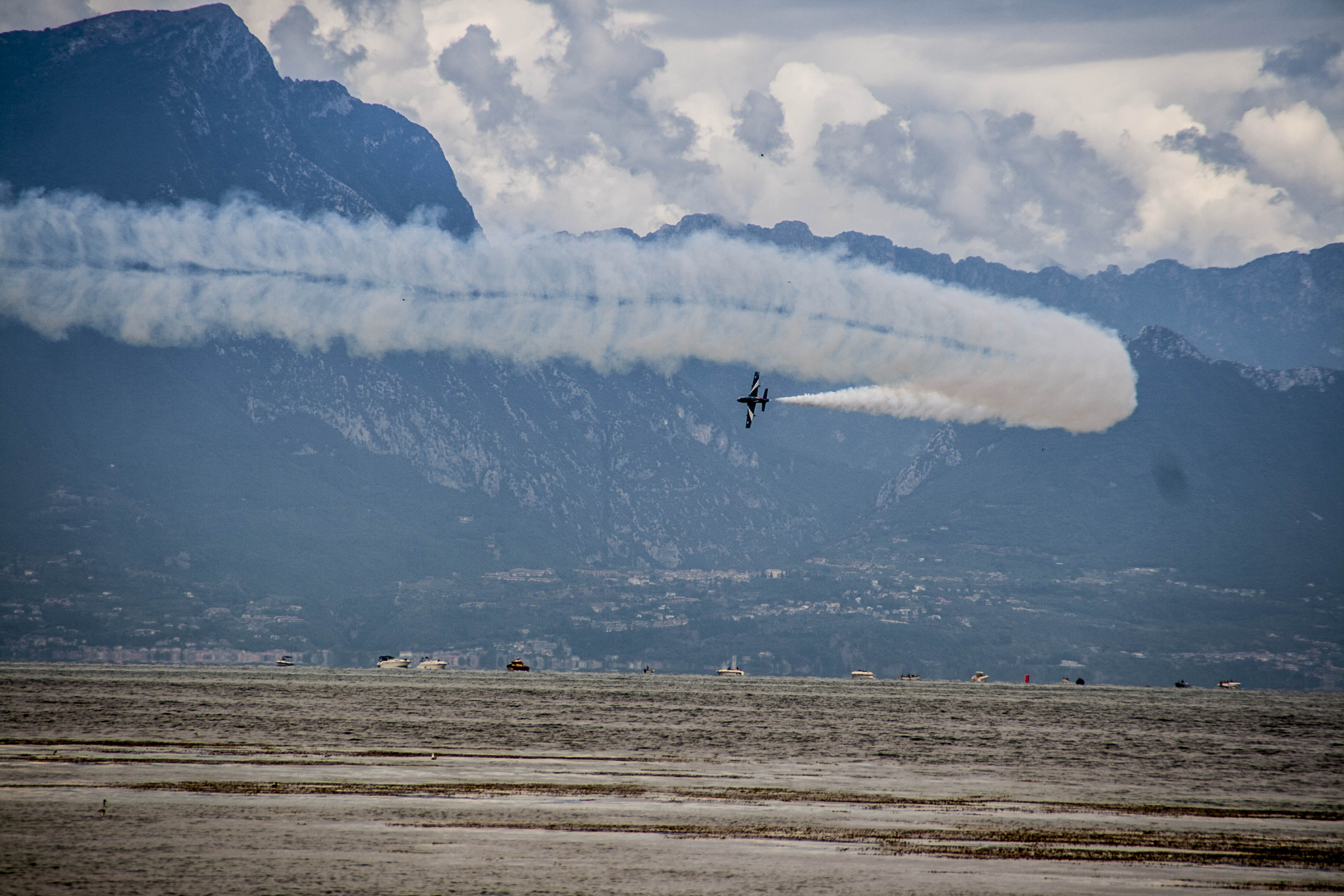 Peschiera del Garda (Vr) Aerei Lago di Garda Mb339 Frecce tricolore agosto 2015