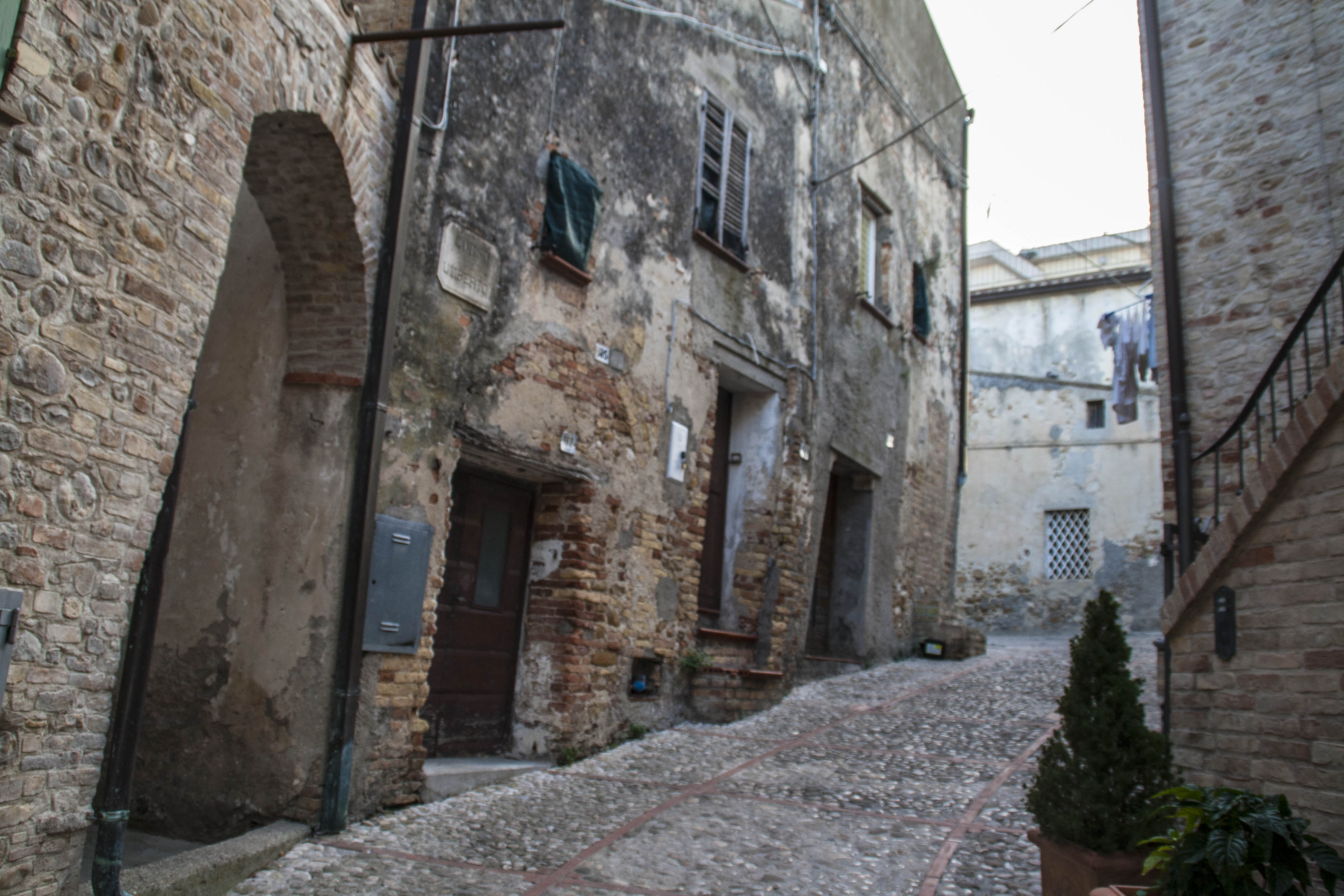 Montepagano (Te) Particolare Strada 