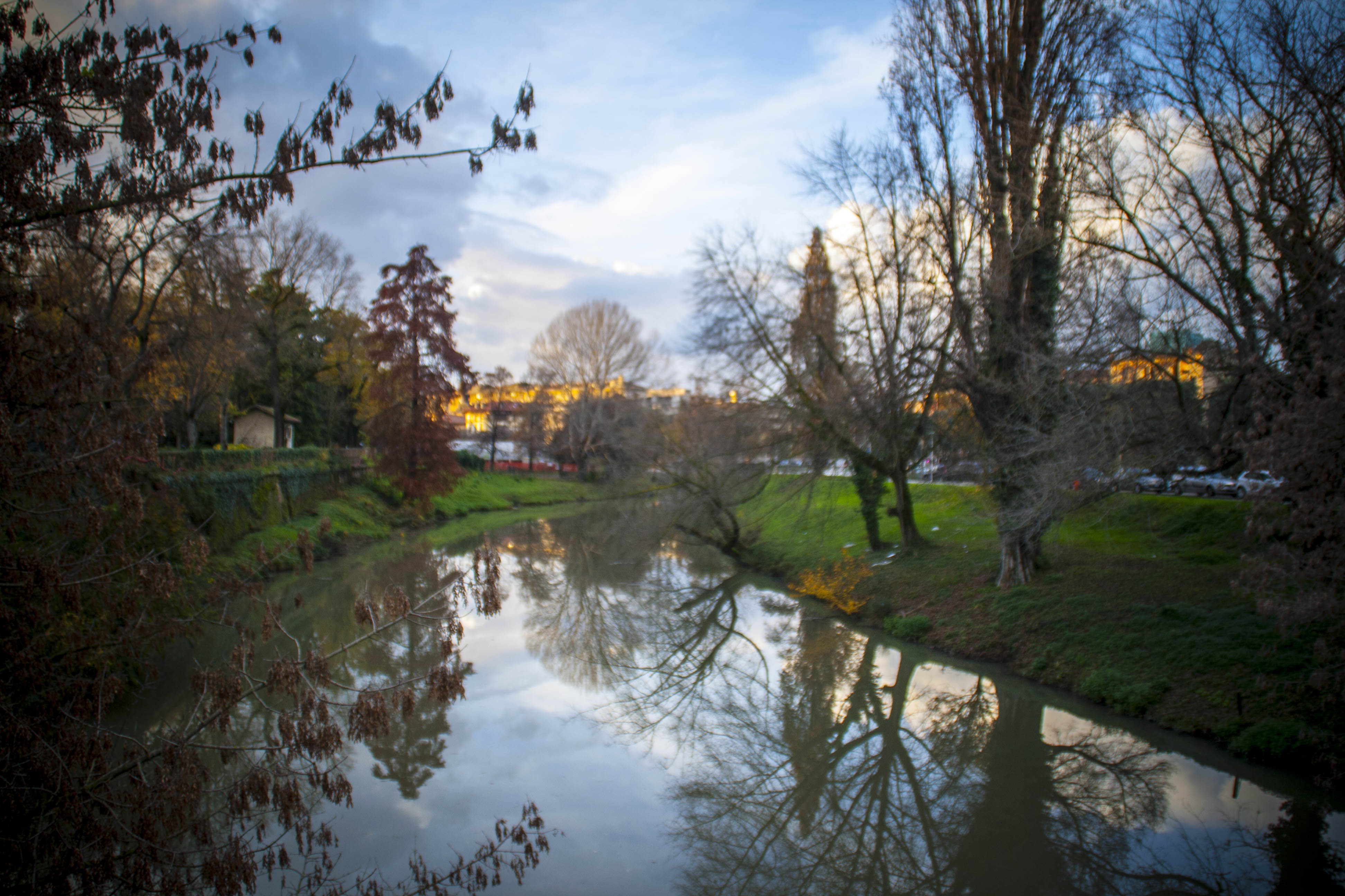 Padova Panorama Edifici Fiume 