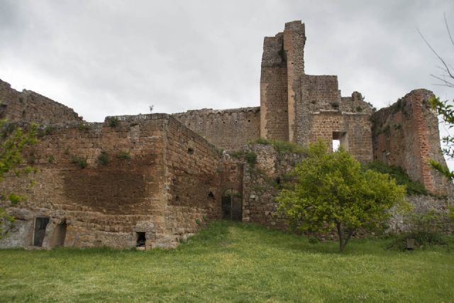 Sovana Edificio Monumento 