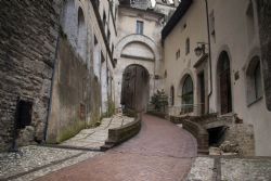 Spoleto Umbria Vie Monumenti 