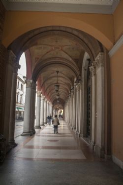 Forlì Edificio Monumento Portico Porticato