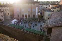 Vignola (Mo) Festa Sagra Piazza 