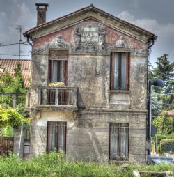 Monselice Casa HDR monumenti edifici 