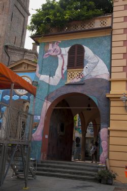 Dozza (Bo) Edificio Borgo Dozza il paese dai muri come quadri