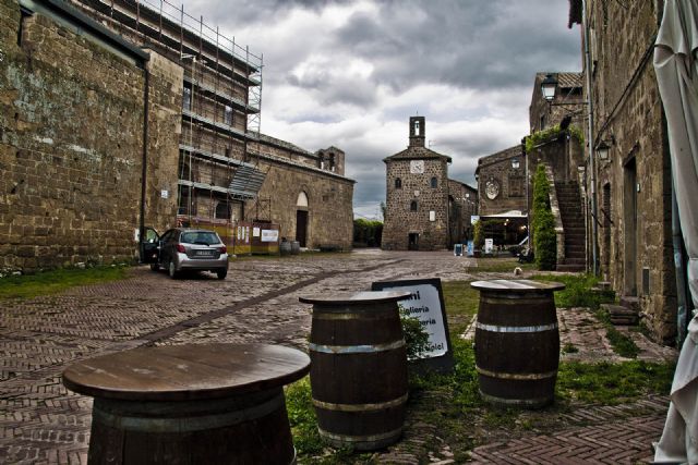 Sovana Edifici Monumenti 