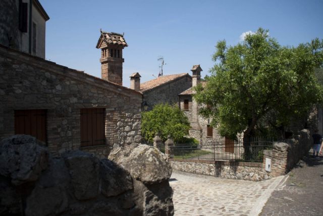 Arqua Petrarca Borgo HDR 