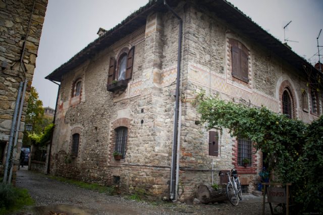 Gazzano Visconti Edifici monumenti 