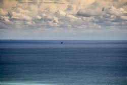 Abruzzo Mare Piattaforma Marina Panorama Nuvole Cielo 