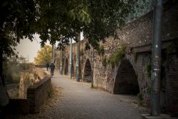 Bologna Casalecchio di Reno Strada Edifici Monumenti 