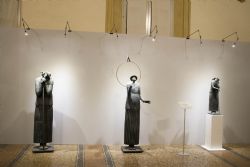 Bologna Statue arte mostra 