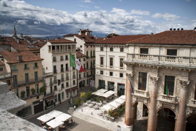 Vicenza Monumenti Edifici Piazza 