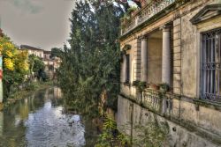 Padova Fiume HDR Edificio 