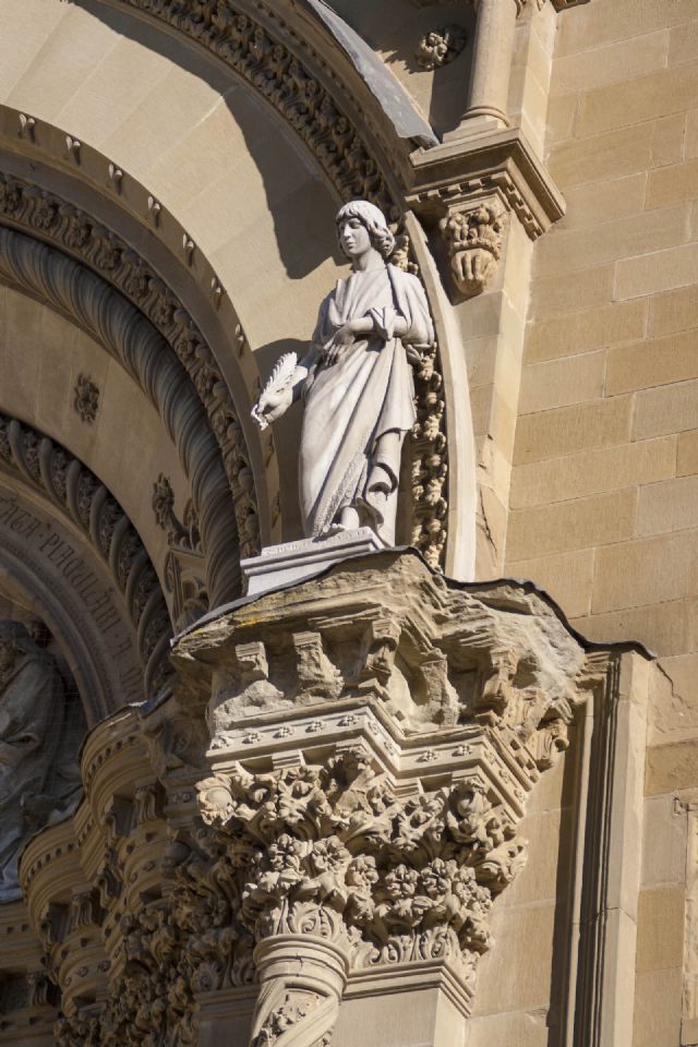 Arezzo Statua 