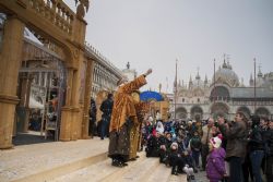 Venezia Carnevale Maschera carnevale di Venezia 2016